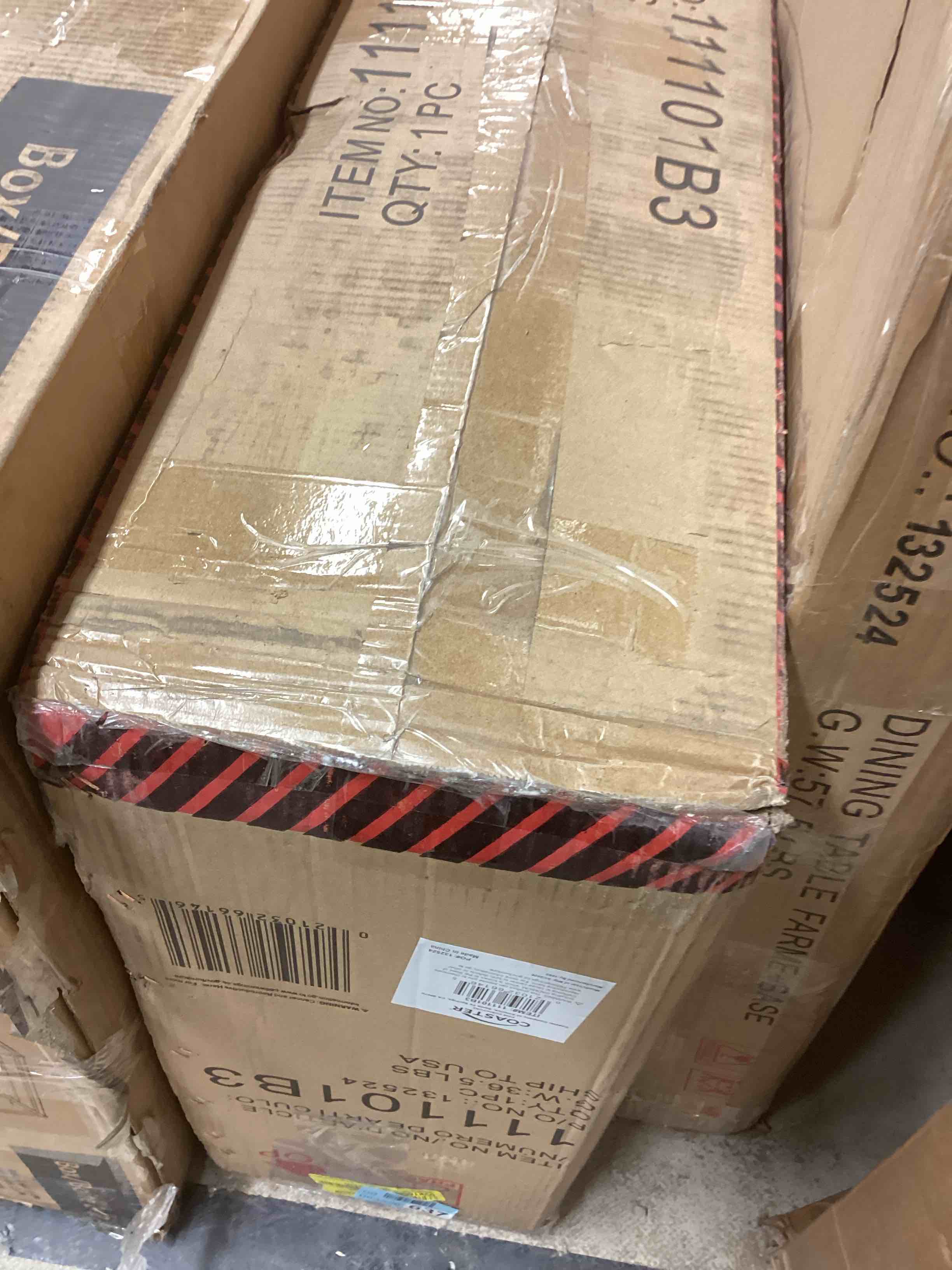 Condition photo showing Good Condition for kerwin rectangular dining table (incomplete 2 boxes of 3 only)