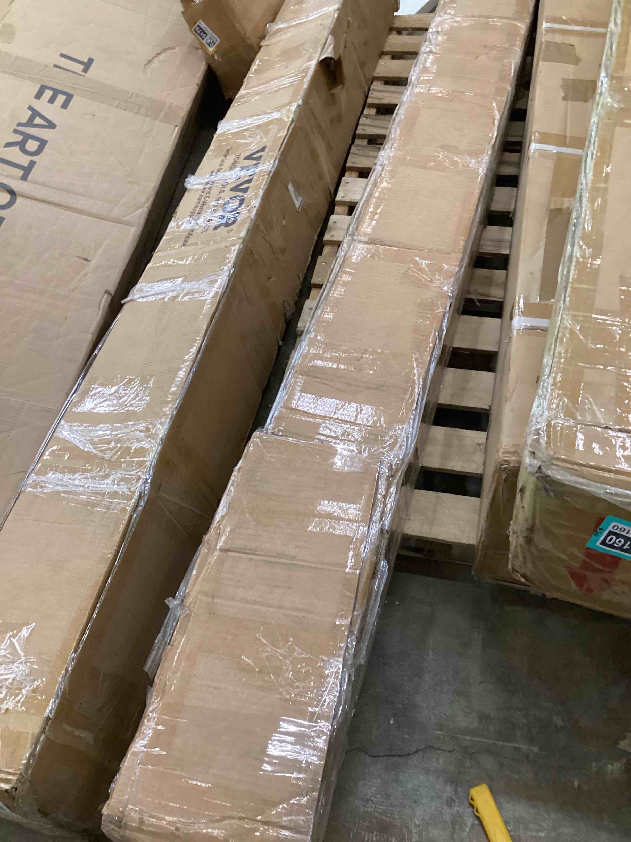 https://s3.amazonaws.com/lotting-images-prod/bidfta/TEA3748158_1777471567750.jpeg