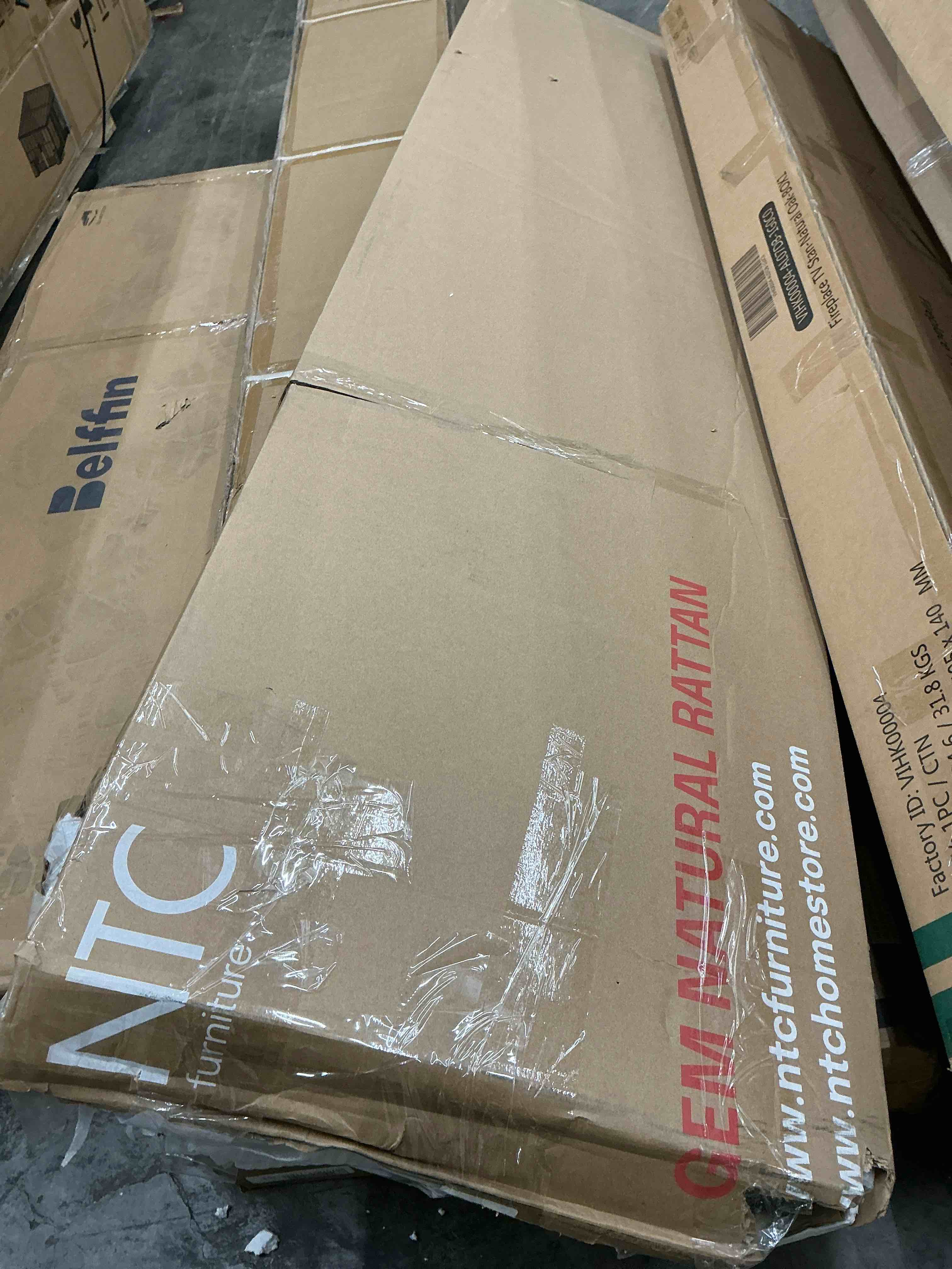 https://s3.amazonaws.com/lotting-images-prod/bidfta/TEA3748309_1777559007713.jpeg