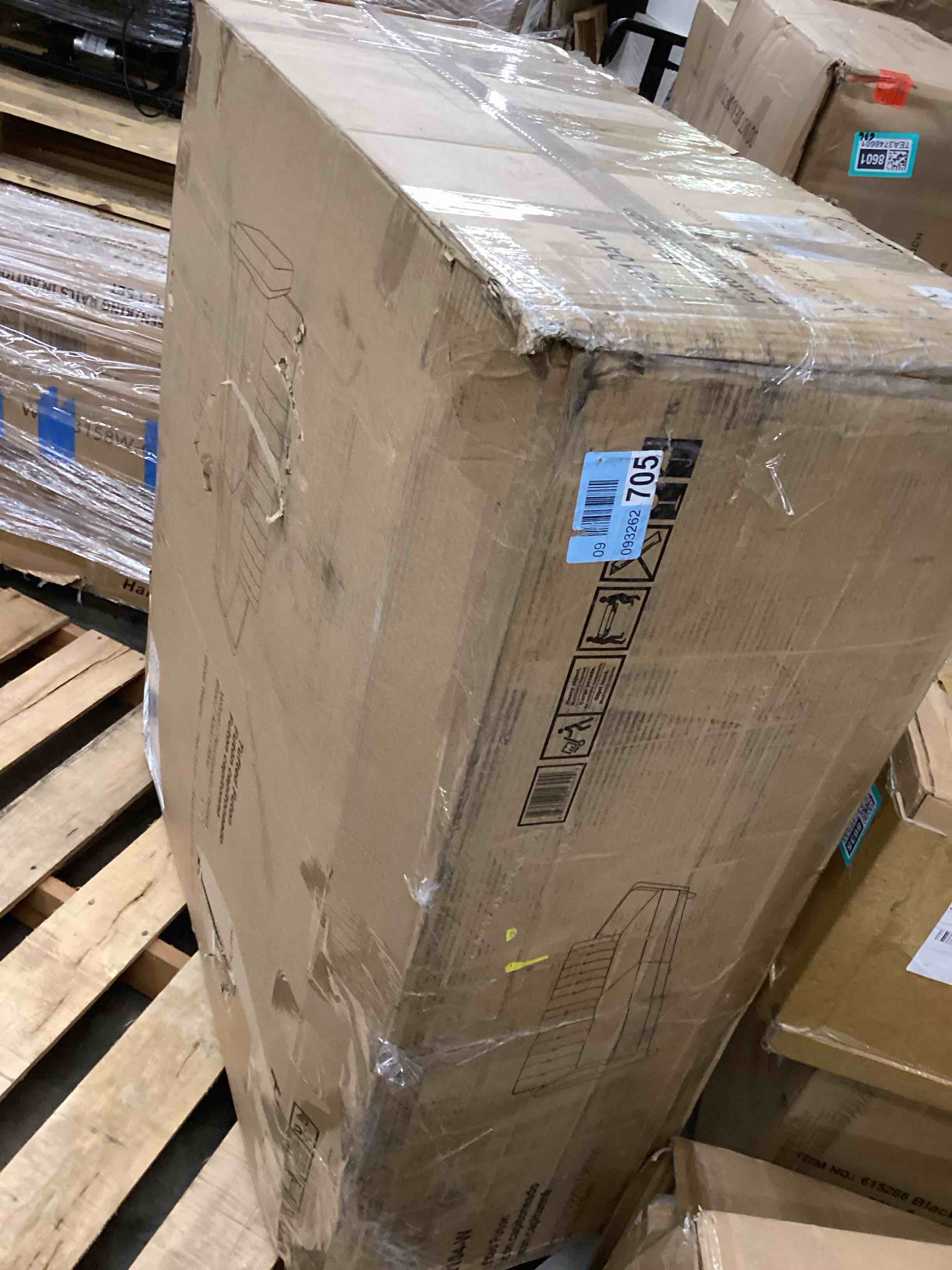 https://s3.amazonaws.com/lotting-images-prod/bidfta/TEA3748648_1777991307518.jpeg