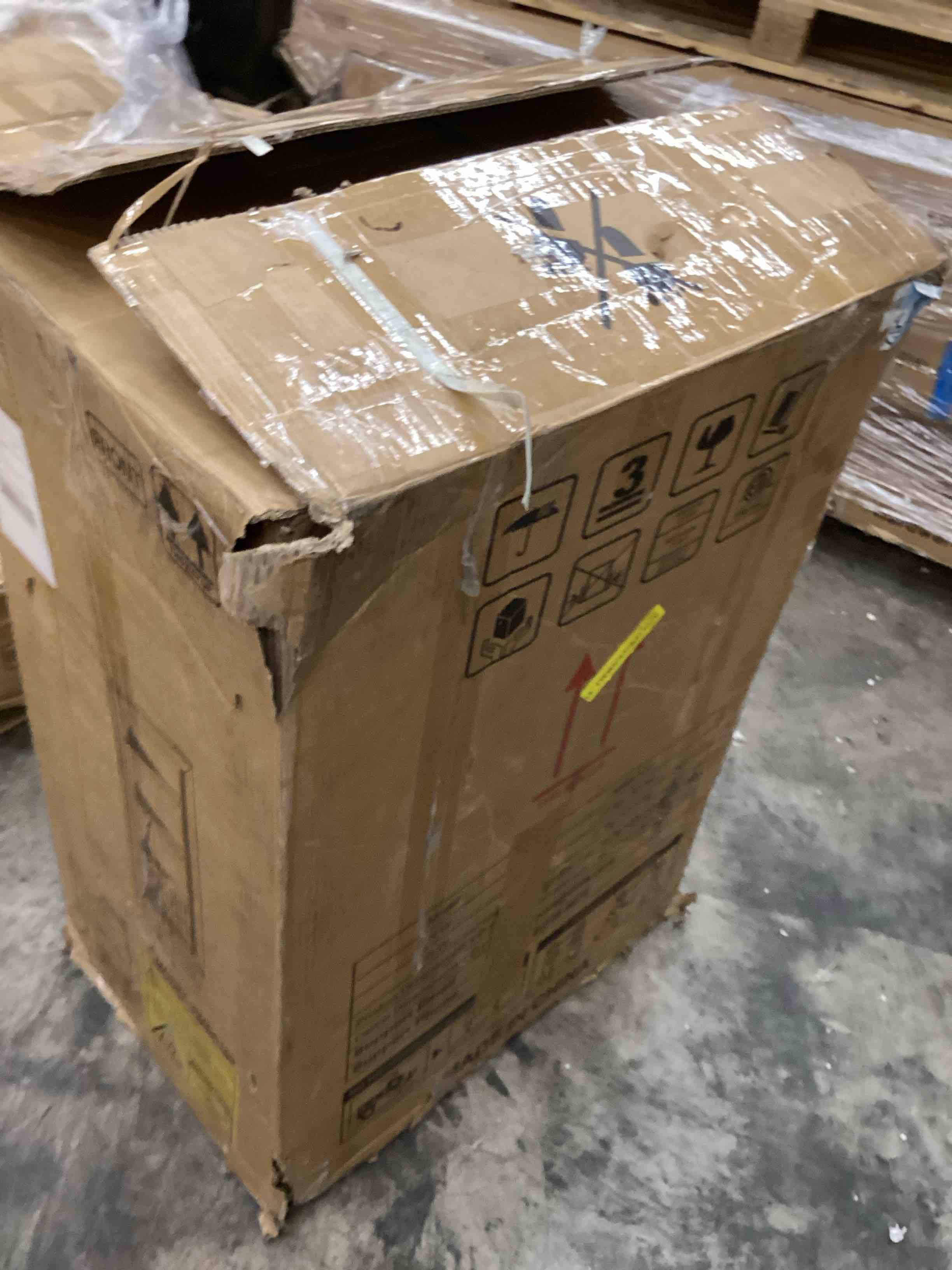https://s3.amazonaws.com/lotting-images-prod/bidfta/TEA3748652_1778009287876.jpeg