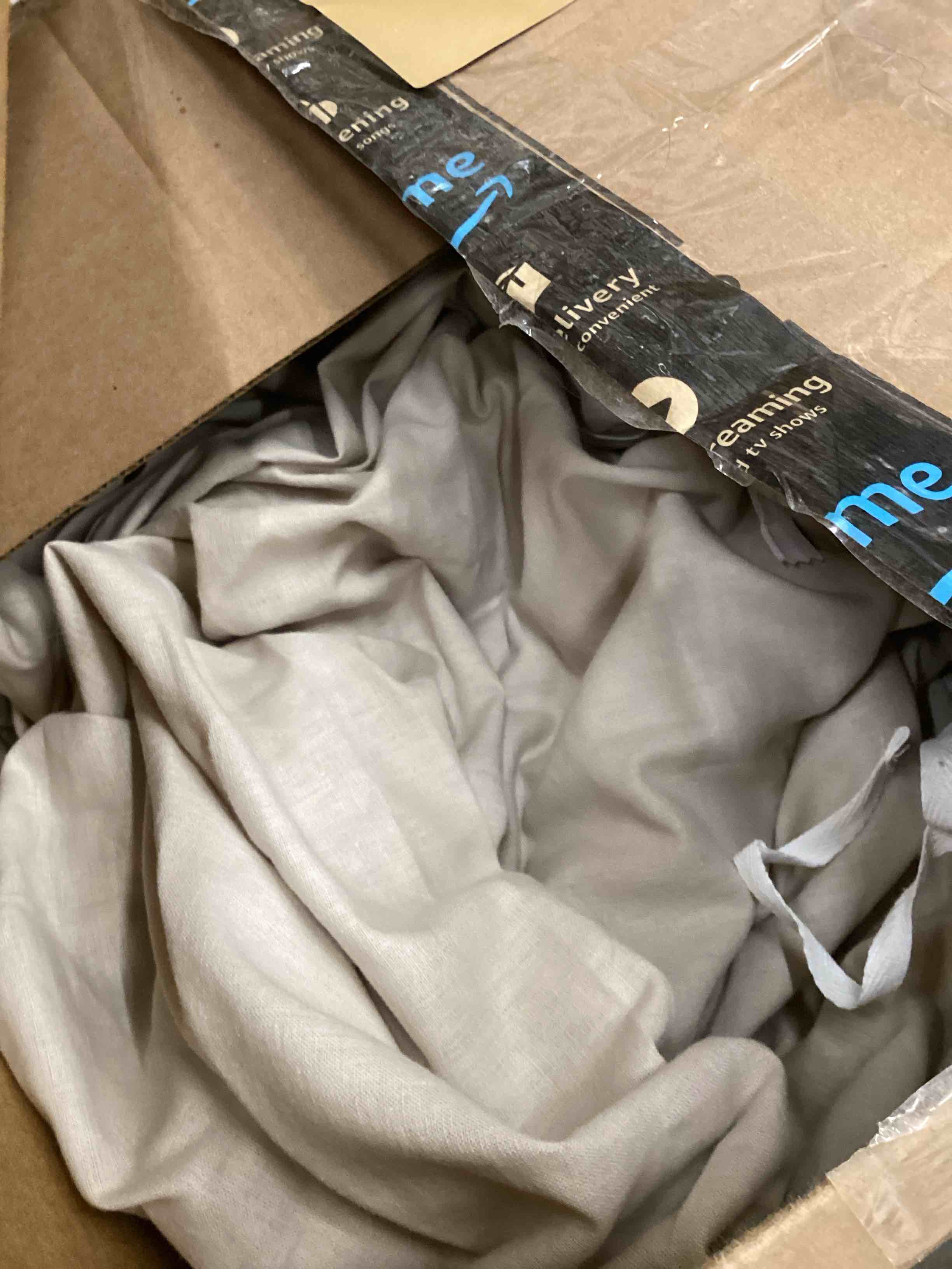https://s3.amazonaws.com/lotting-images-prod/bidfta/TEA3748668_1778012939949.jpeg