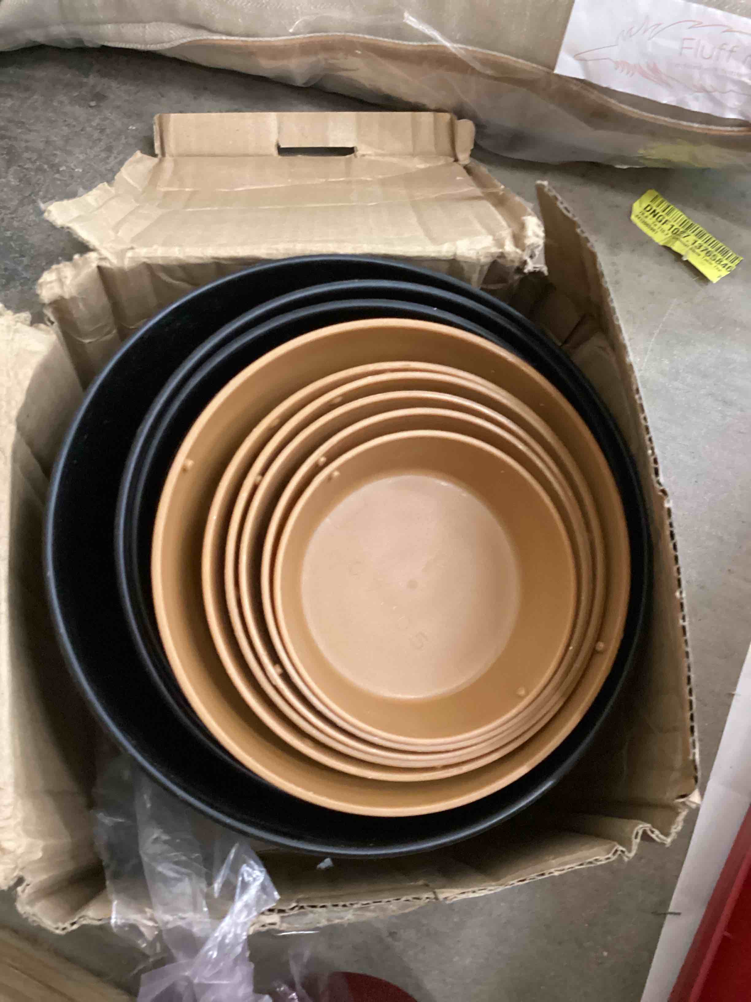 https://s3.amazonaws.com/lotting-images-prod/bidfta/TEA3748814_1778266631741.jpeg