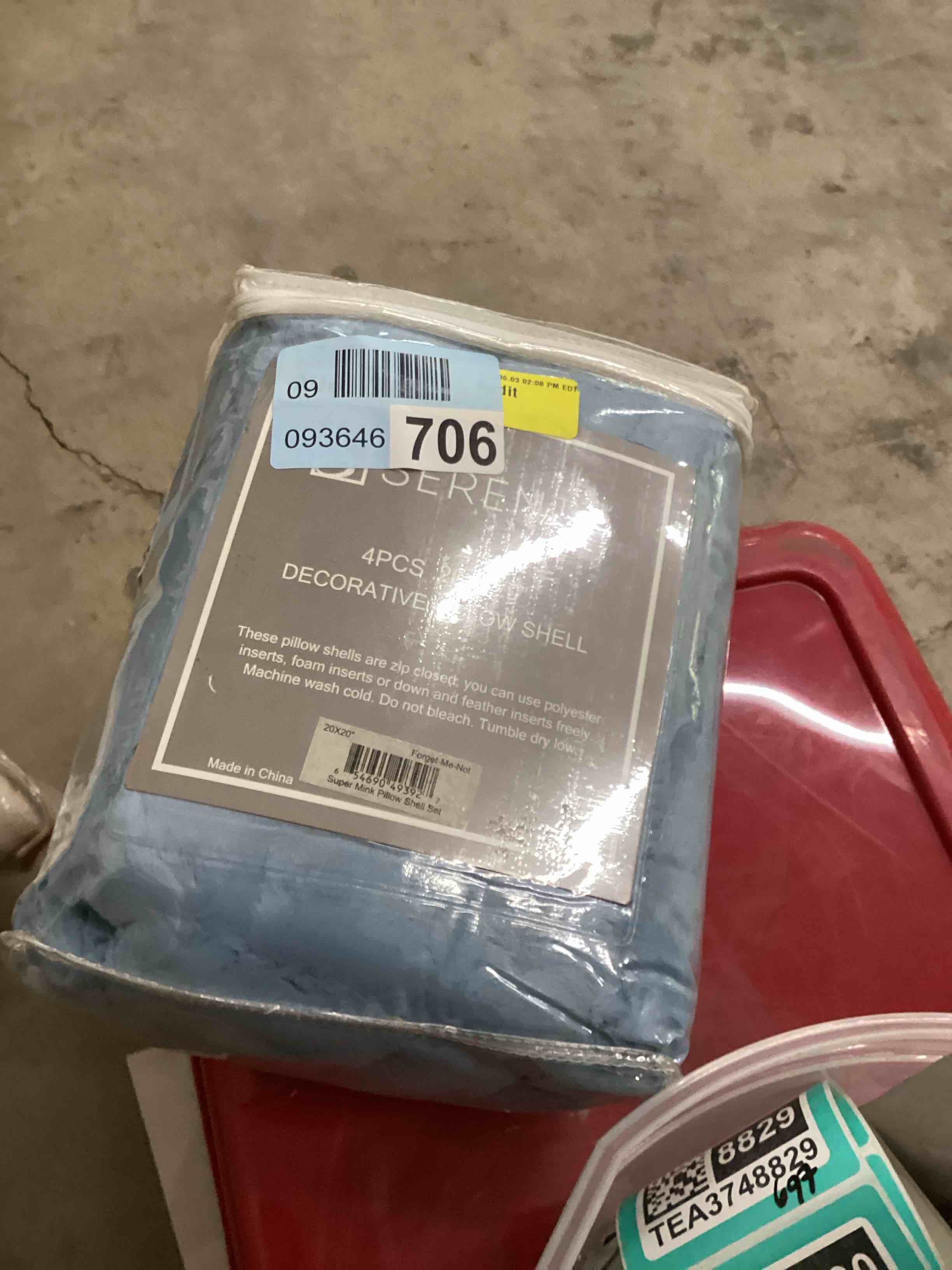 https://s3.amazonaws.com/lotting-images-prod/bidfta/TEA3748817_1778266804572.jpeg