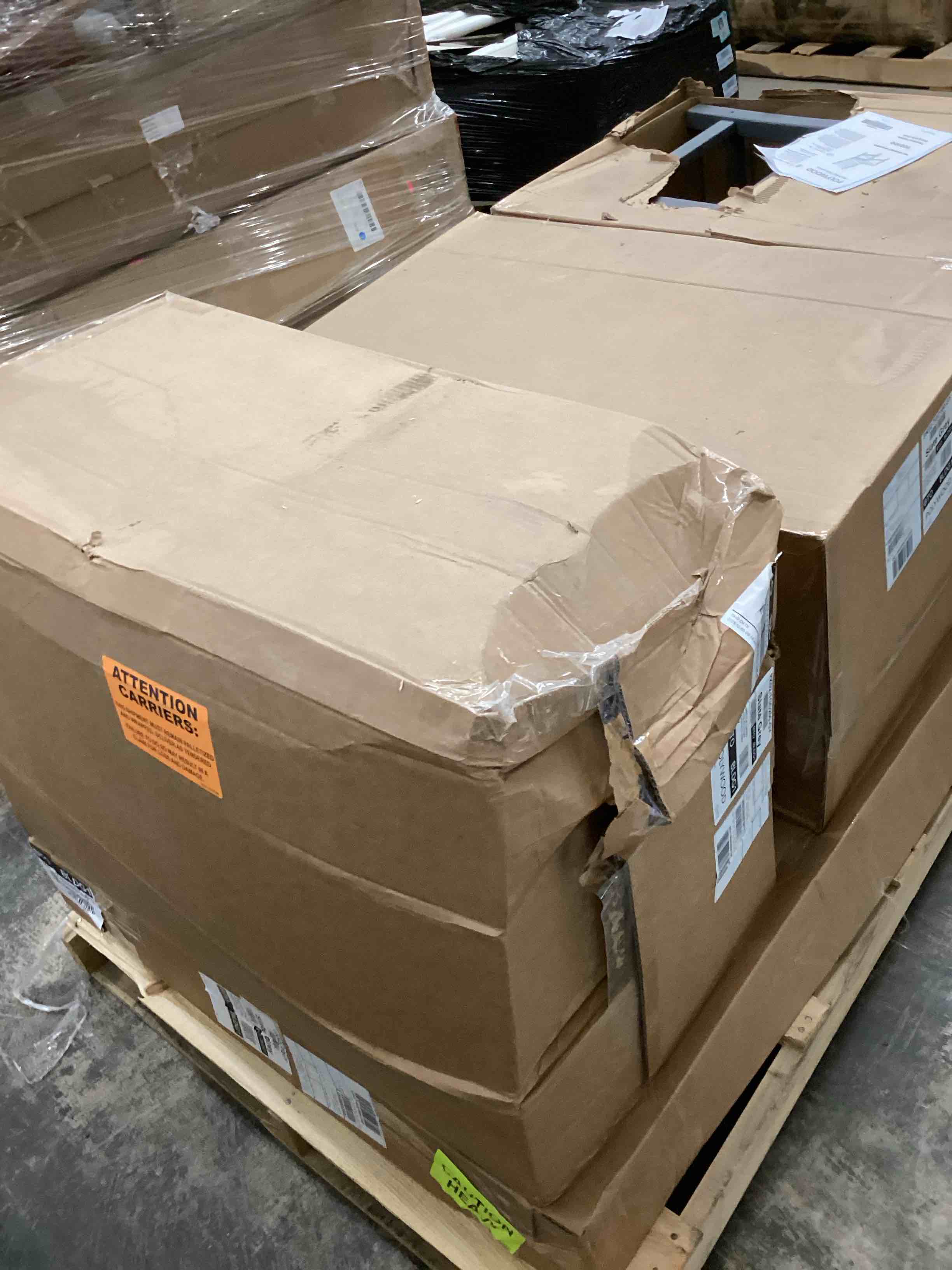 https://s3.amazonaws.com/lotting-images-prod/bidfta/TEA3748828_1778270783469.jpeg