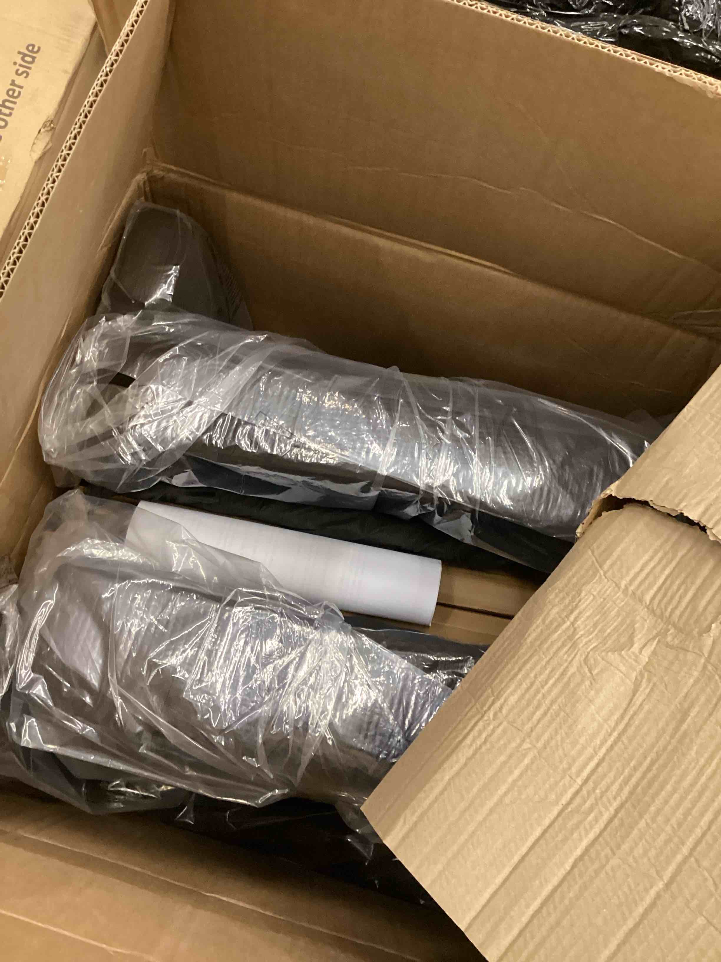 https://s3.amazonaws.com/lotting-images-prod/bidfta/TEA3748840_1778274796471.jpeg