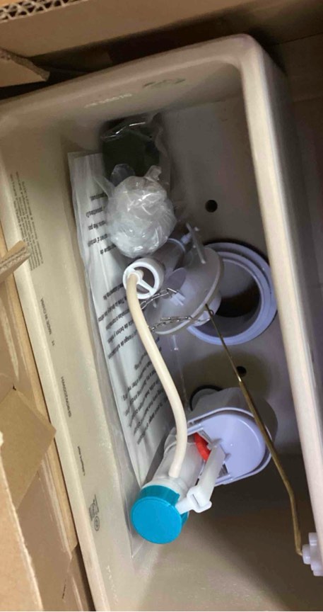Condition photo showing New/Like New for signature hardware shkw200 ccy 1.28 gpf 12 tank keywest - white