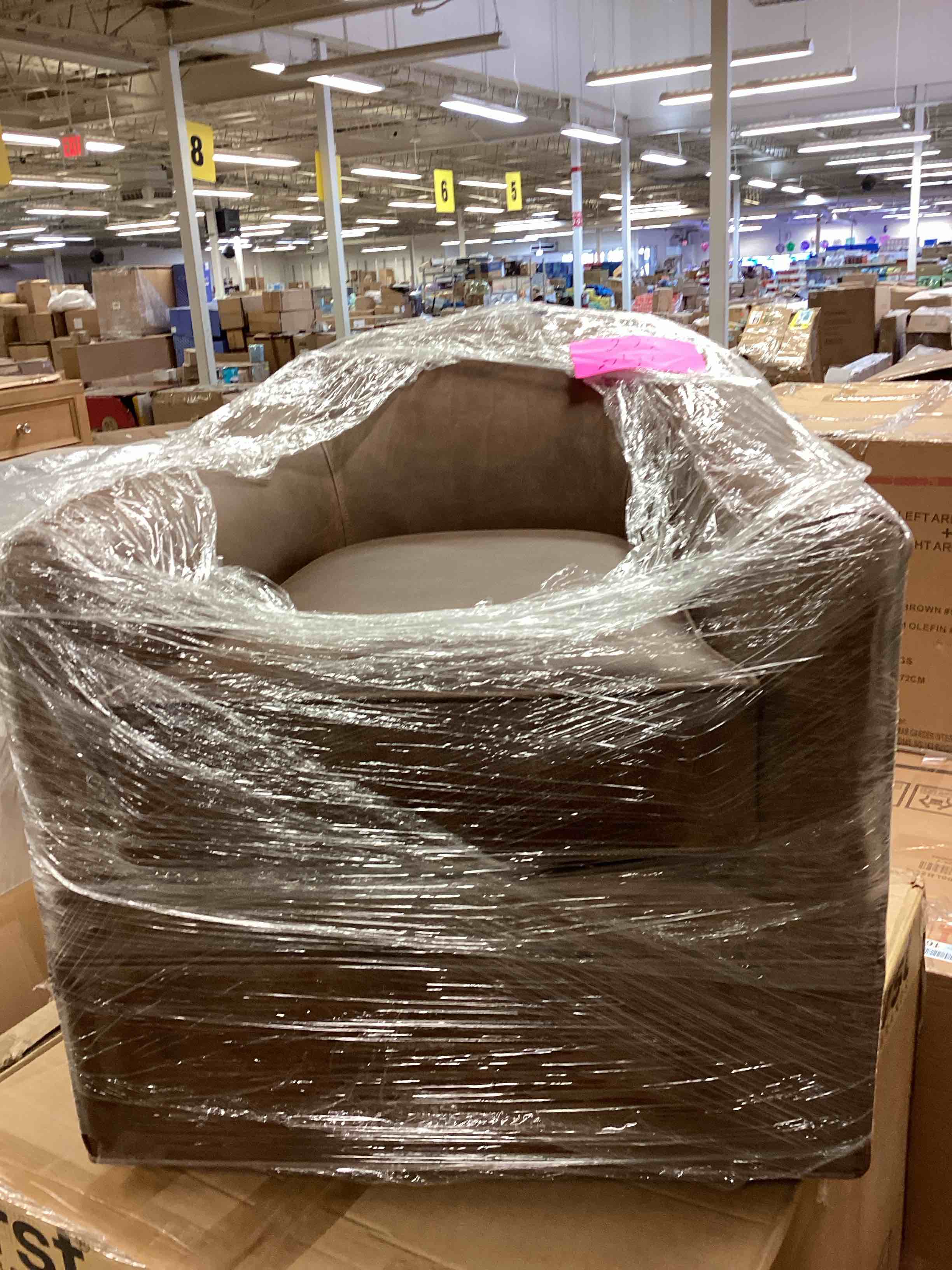 Condition photo showing New/Like New for hooker furniture roper 29" wide swivel leather accent chair (similar)