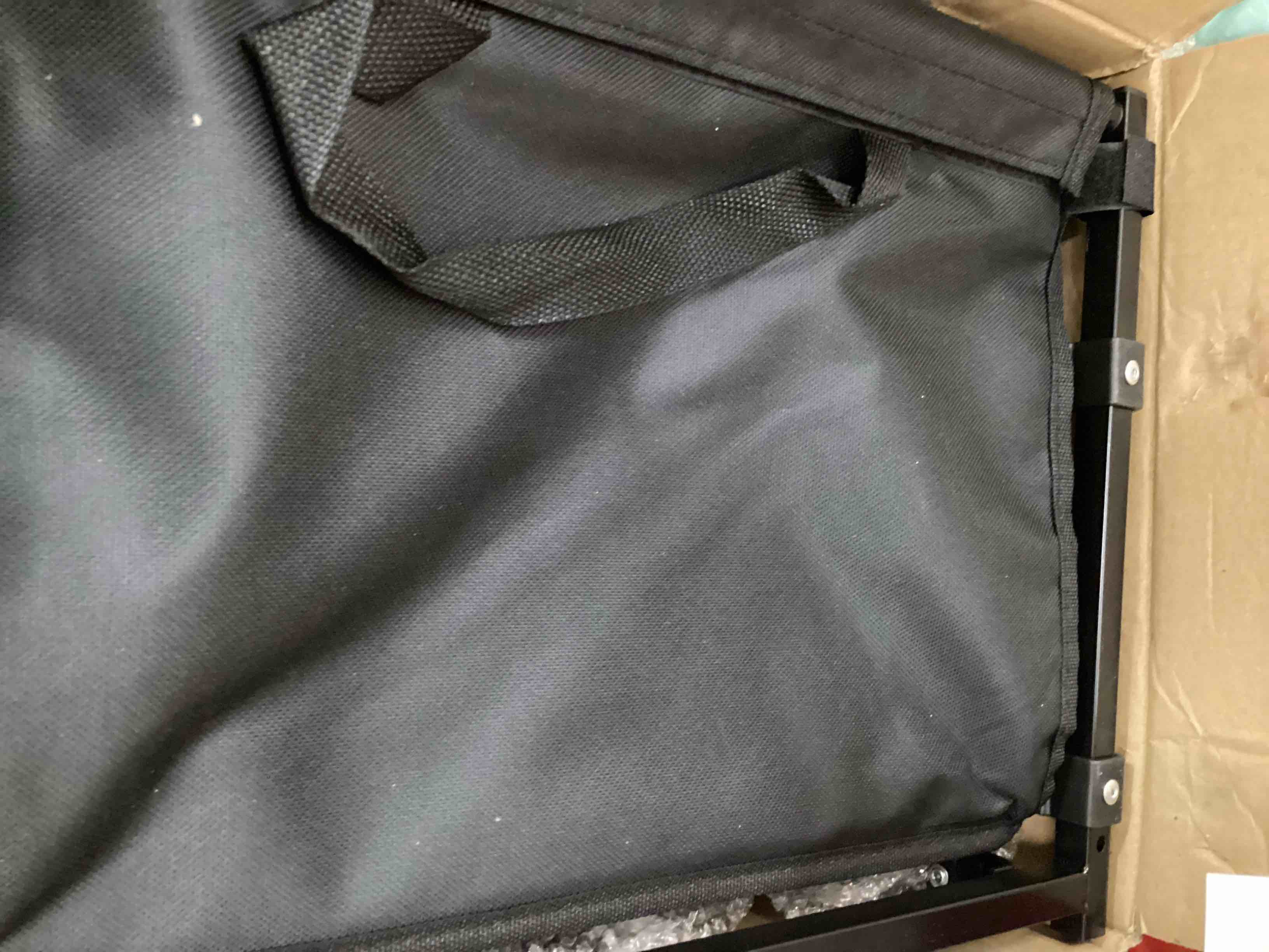 https://s3.amazonaws.com/lotting-images-prod/bidfta/TEA3750050_1779980834309.jpeg