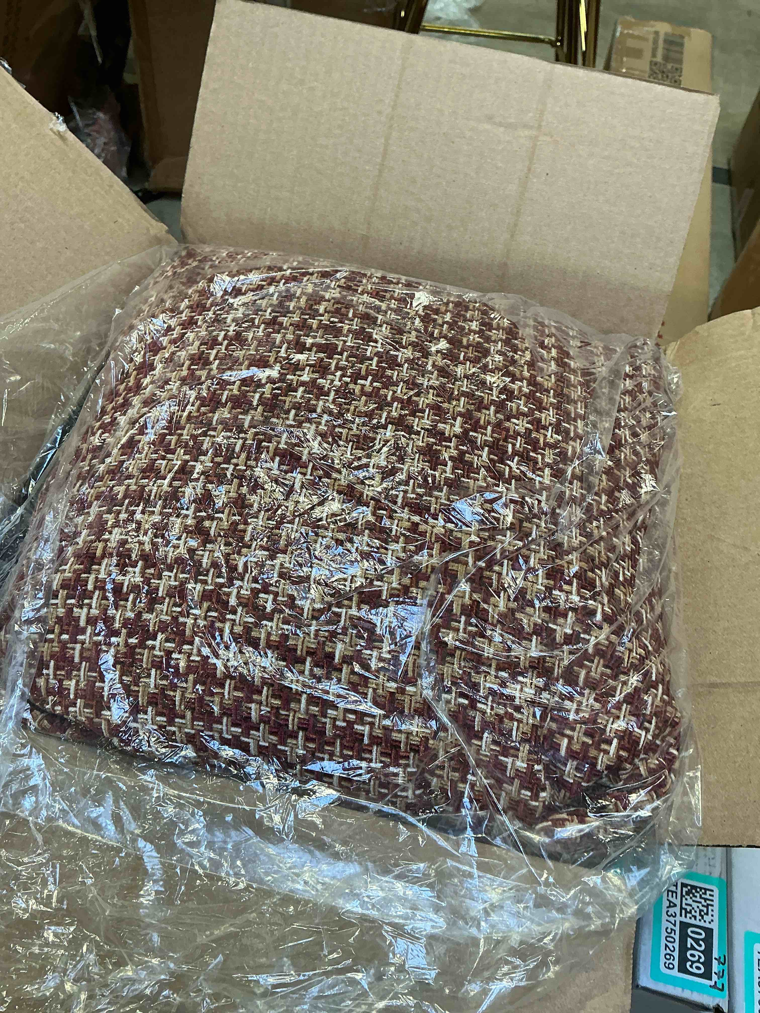 Condition photo showing New/Like New for plutus brown beige earthy houndstooth houndstooth luxury throw pillow (2pcs)