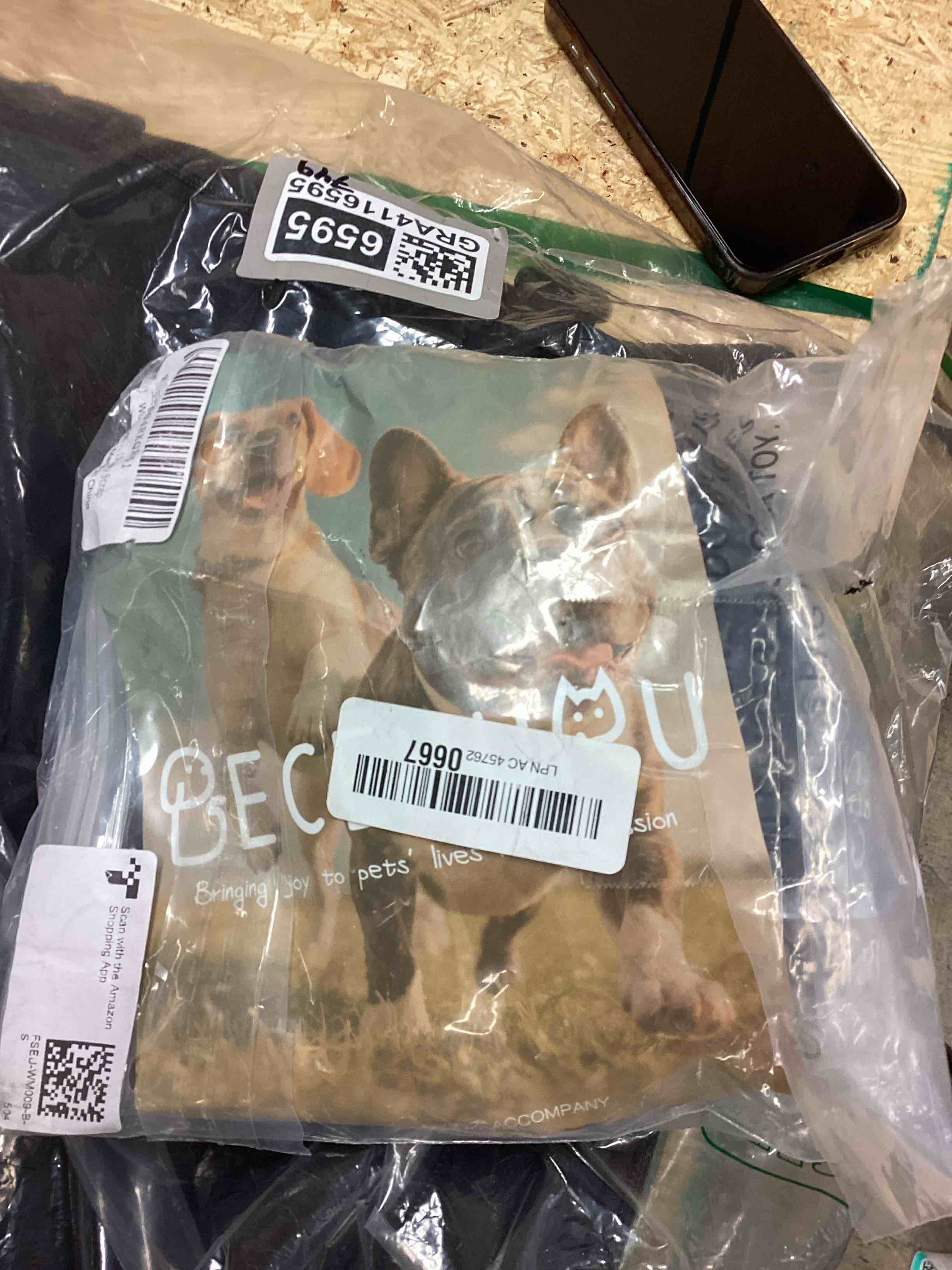 Condition photo showing New/Like New for becemuru dog rain boots for small dogs, dog shoes for hot pavement, waterproof anti-slip paw protector with adjustable strap, keep paws clean & dry during summer rain, perfect for outdoor walking(s) s-paw width??2.4"