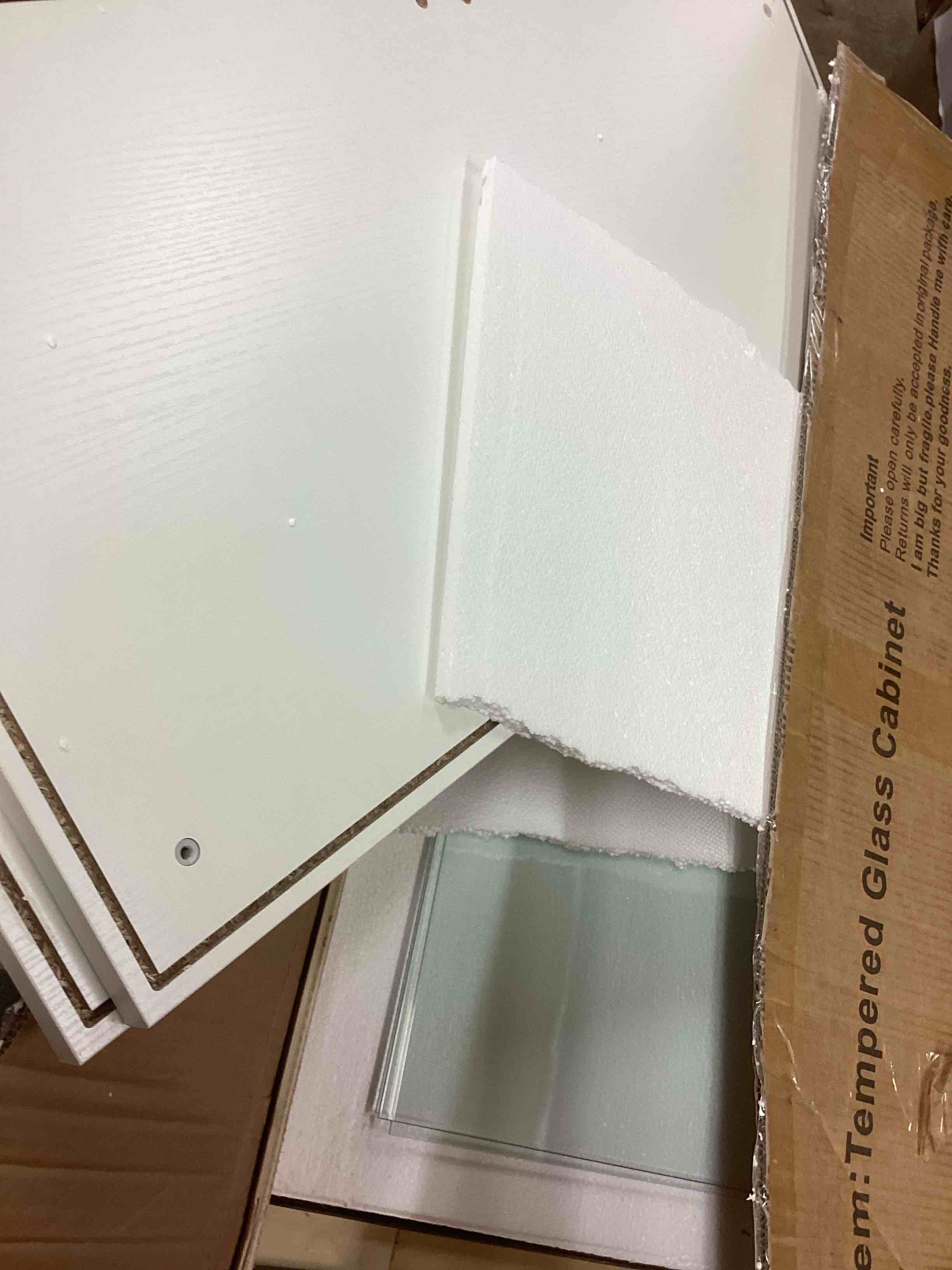 Condition photo showing Good Condition for display cabinet (incomplete one box only) ( model similar from stock photo)