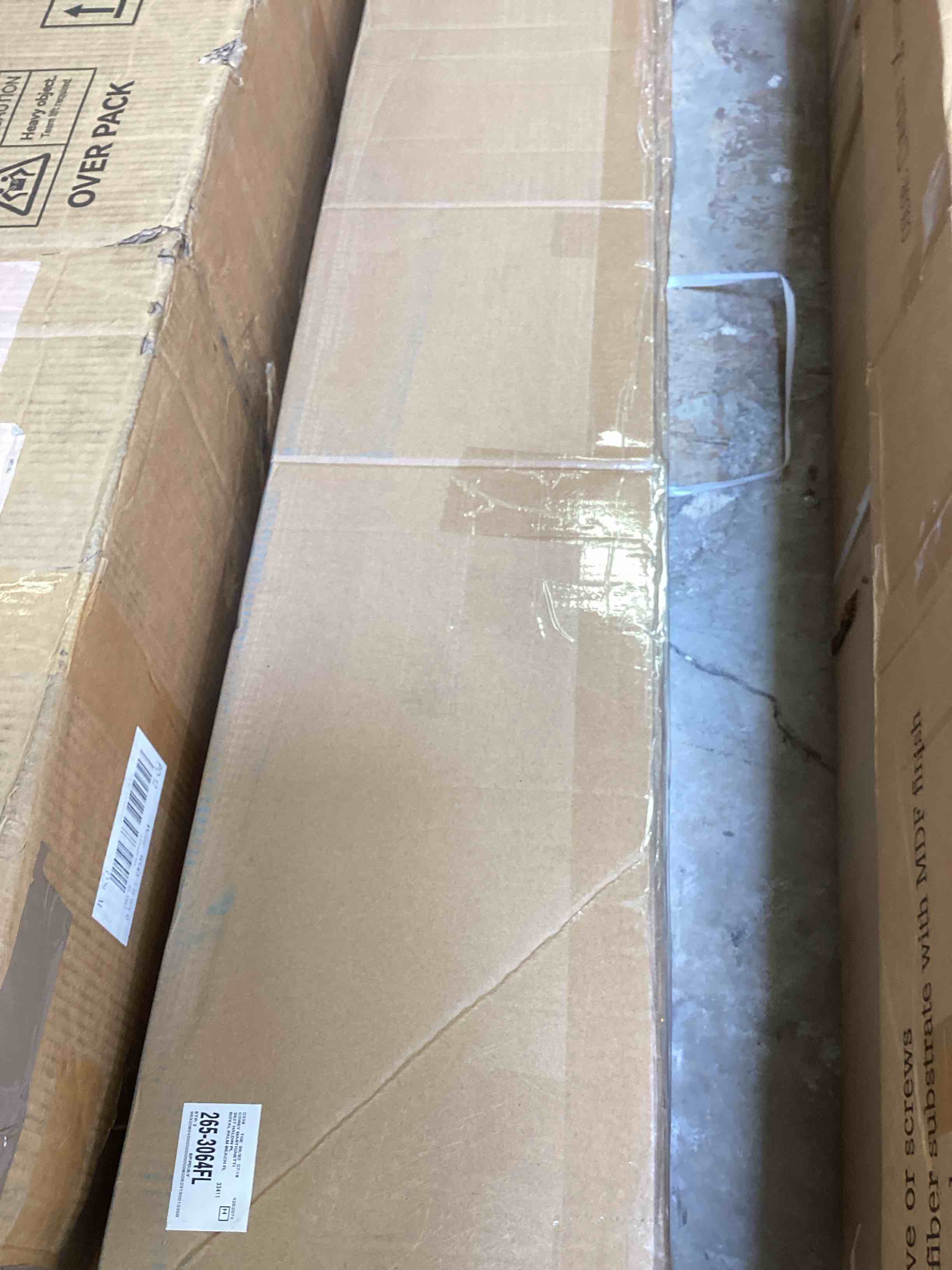 Condition photo showing New/Like New for amazon basics smart box spring bed base, 9-inch height mattress foundation, tool-free easy assembly, strong support, queen, 79"l x 59.5"w x 9"h, white