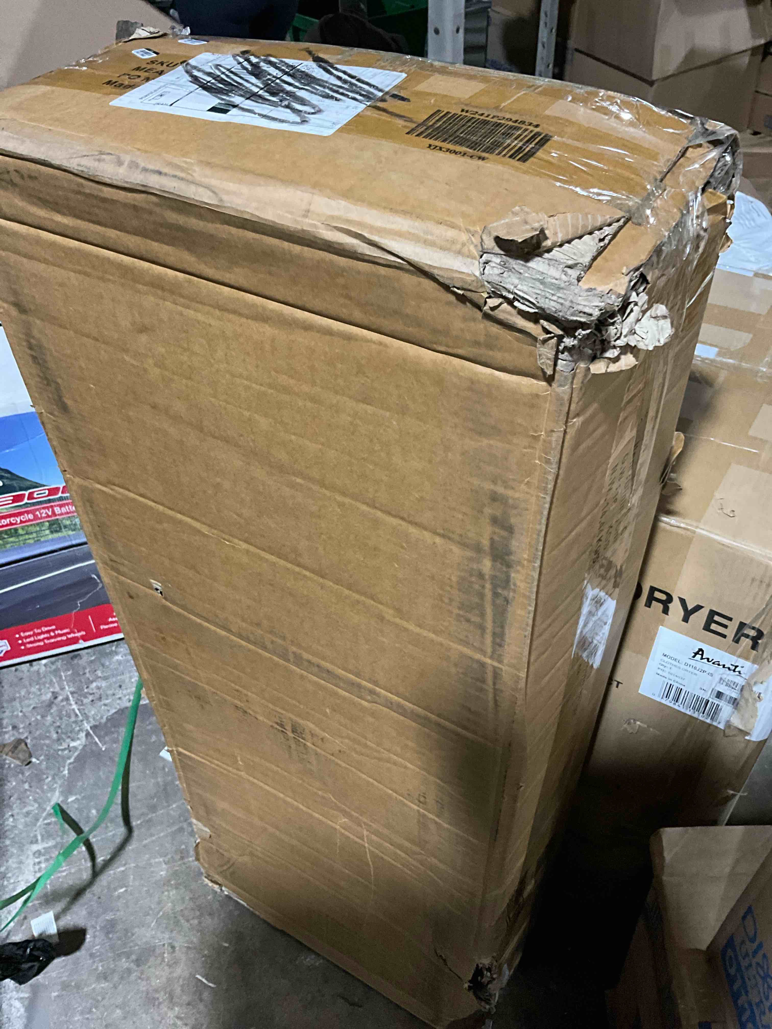 Condition photo showing New/Like New for 4 Pcs Modern Dining Chairs, PU Leather Upholstered with Chrome Legs, Comfortable Kitchen Chairs Set for Dining Room, Sturdy 280lbs Weight Capacity. (White)