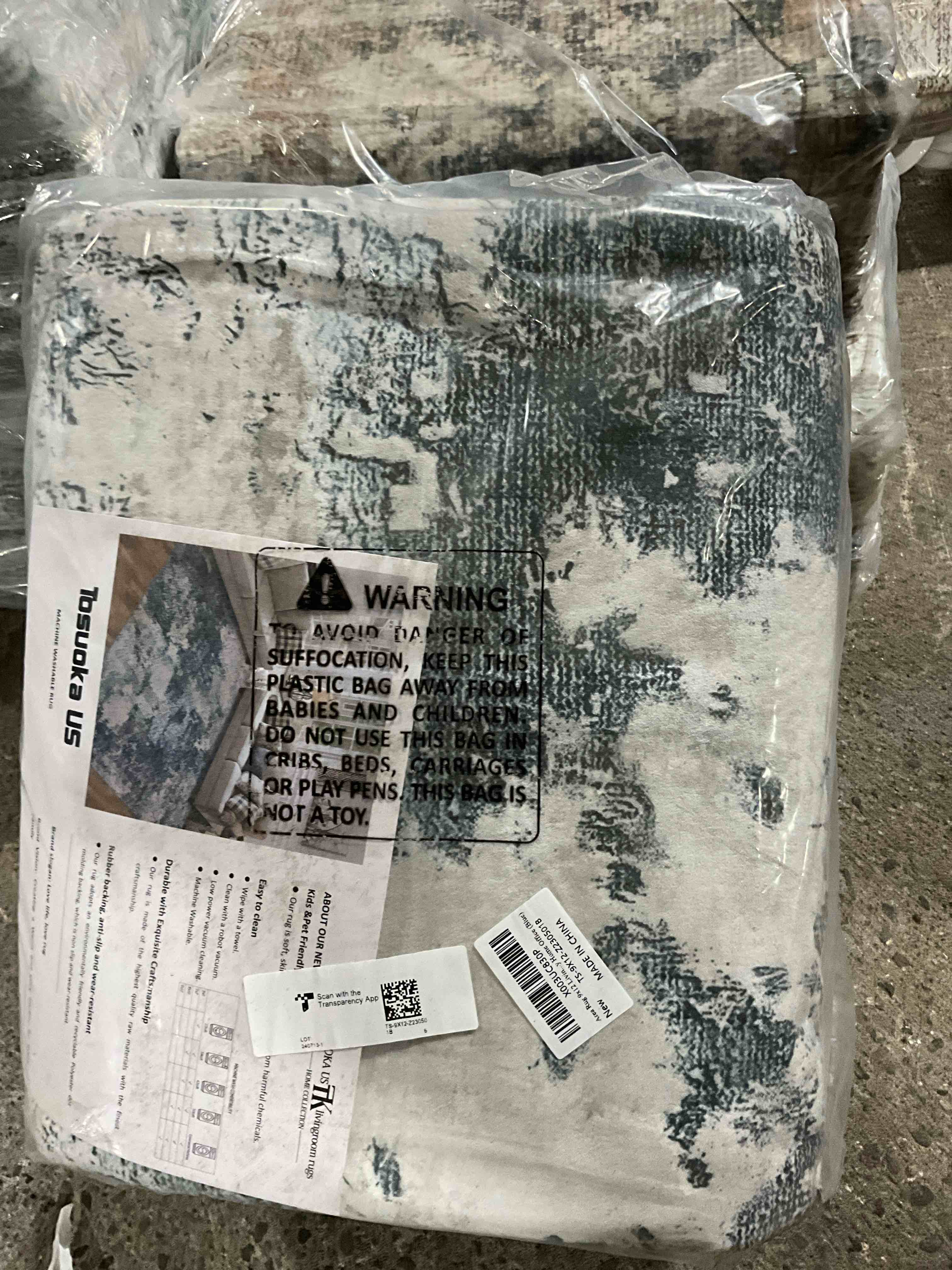 Condition photo showing New/Like New for Area Rug 9x12 Living Room: Large Washable Rug with Anti-Slip Backing Non-Shedding Stain-Resistant Soft Abstract Carpet for Bedroom Dining Room Nursery Hom