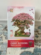 BUILDING BLOCK CHERRY BLOSSOMS TREE HOUSE