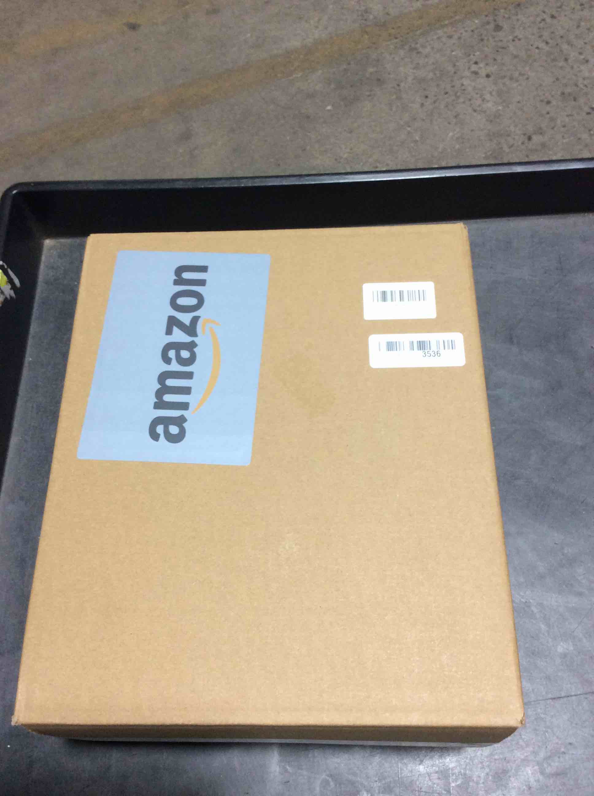 https://s3.amazonaws.com/lotting-images-prod/bidfta/TEA3751994_1773084040128.jpeg