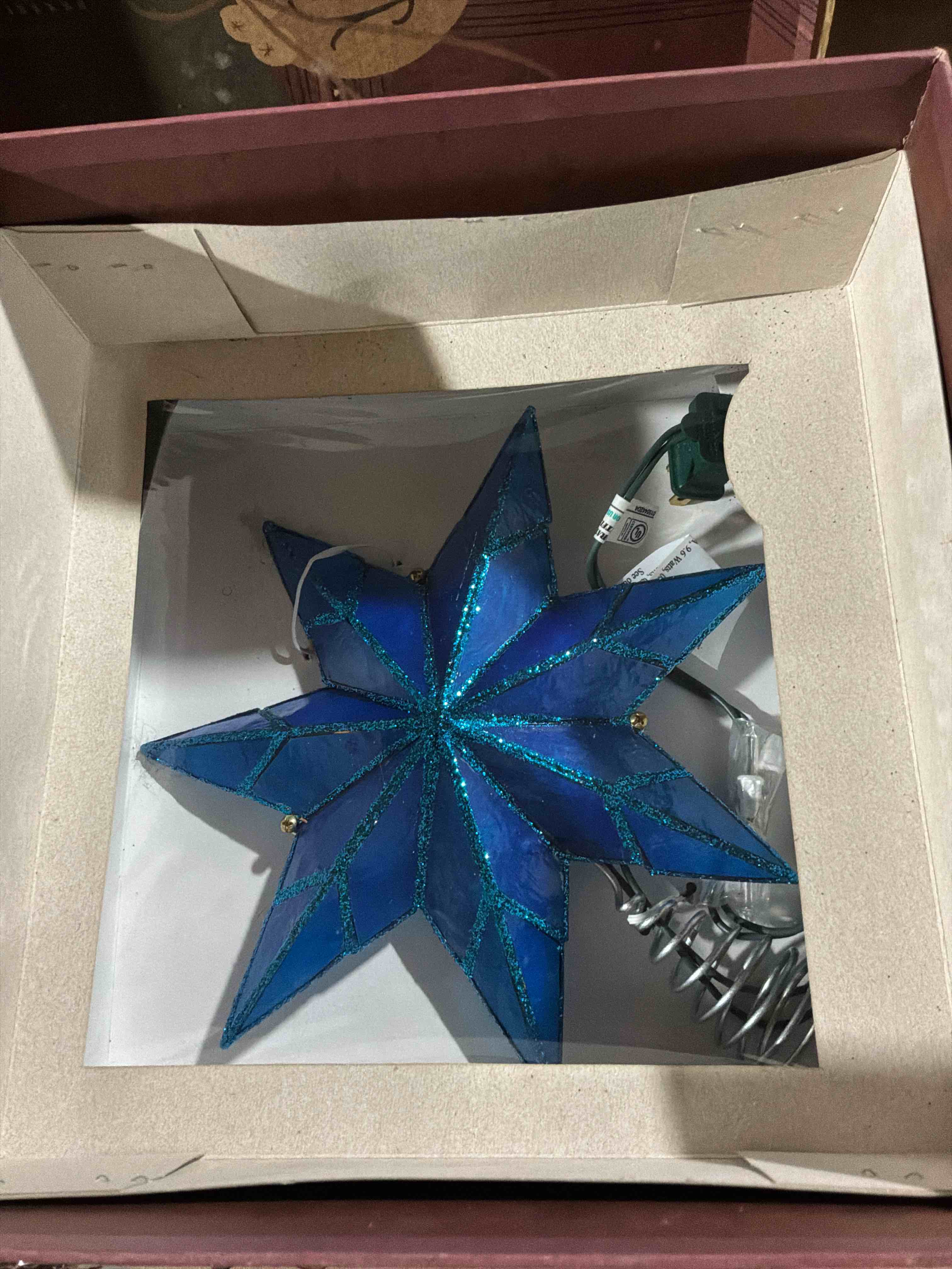 Condition photo showing Good Condition for Kurt Adler 10-Light 7-Point Blue Capiz Star Treetop