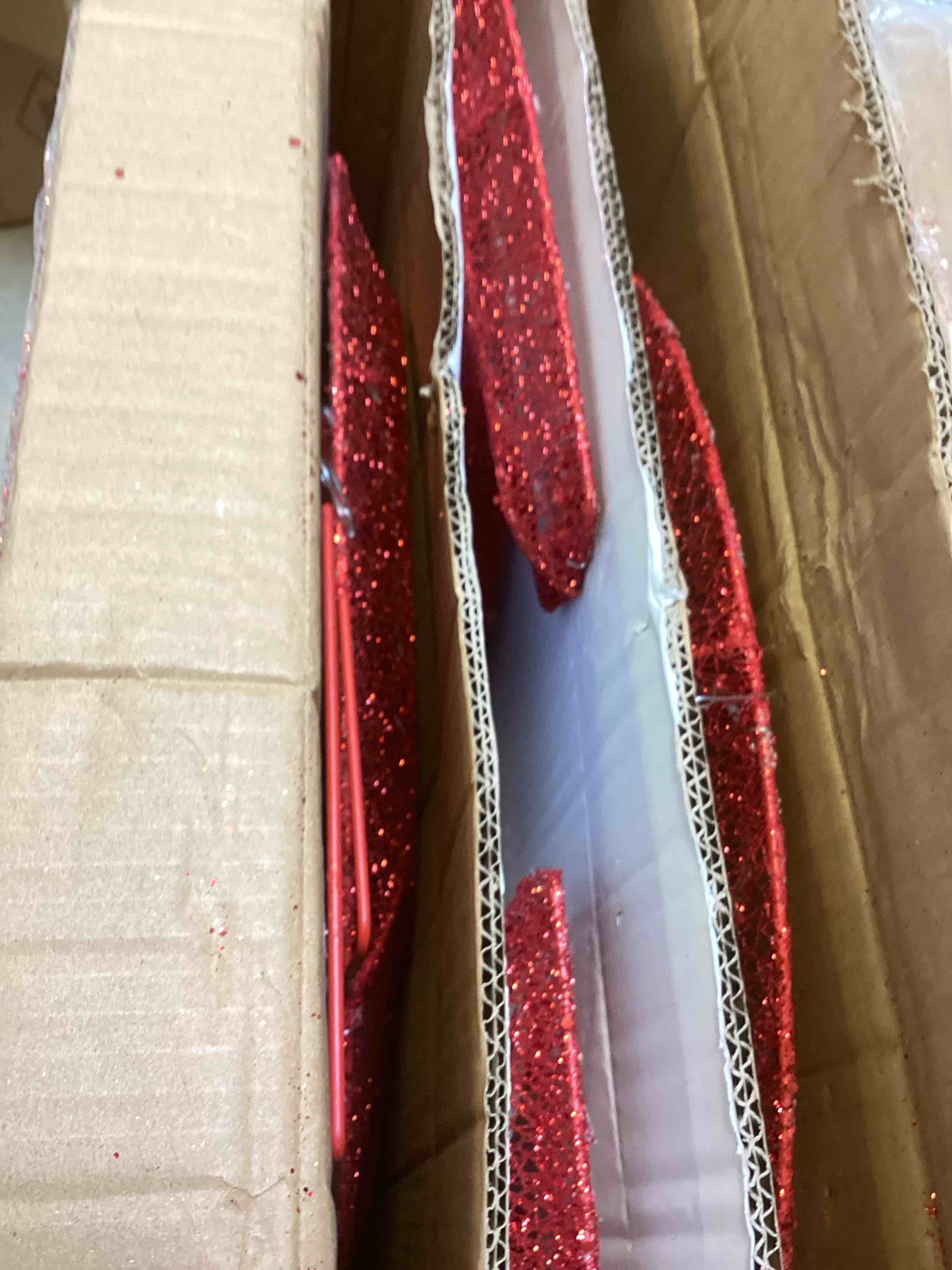 Condition photo showing New/Like New for christmas joy yard decoration