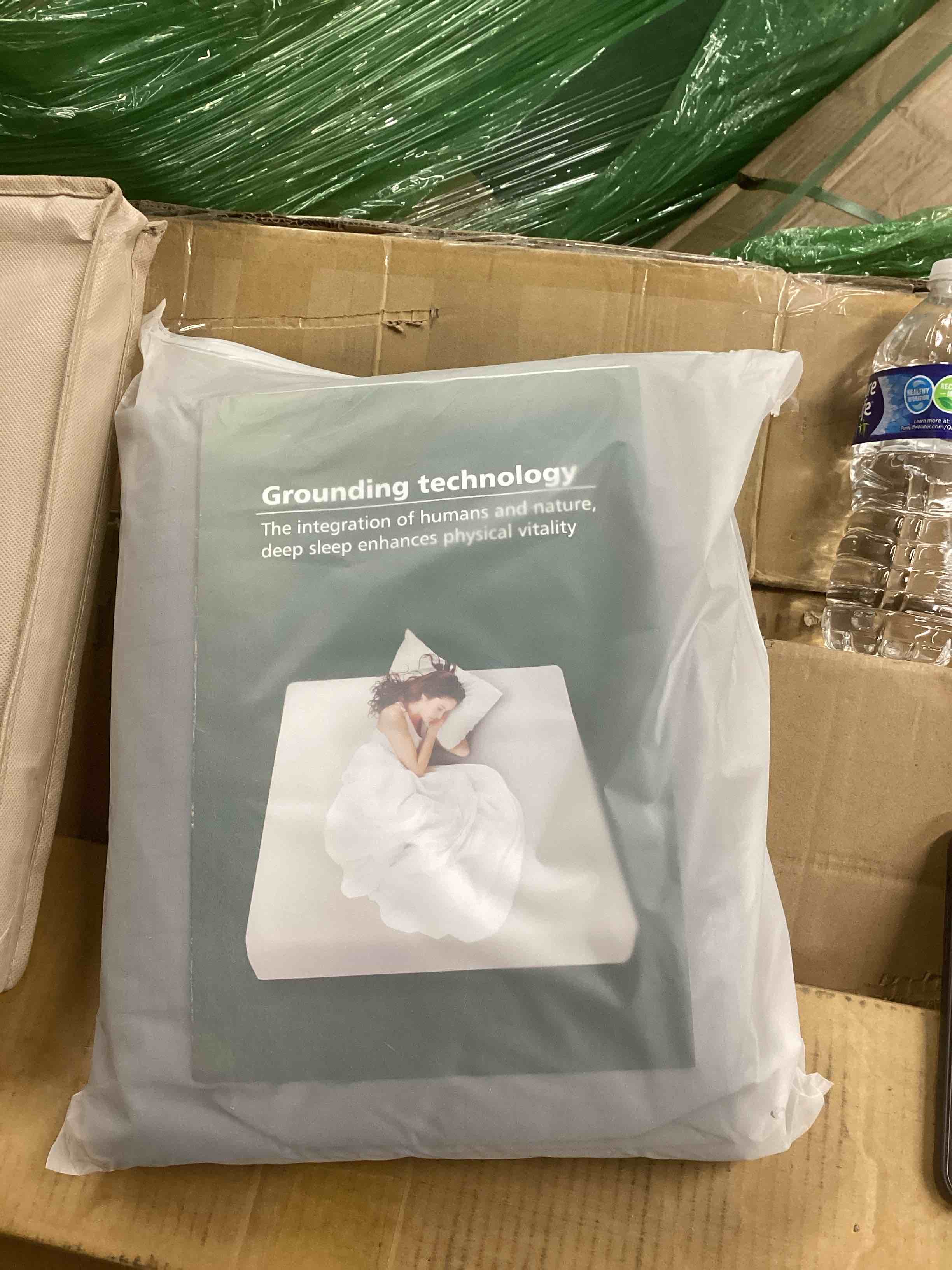 https://s3.amazonaws.com/lotting-images-prod/bidfta/TEA3754934_1775487414469.jpeg