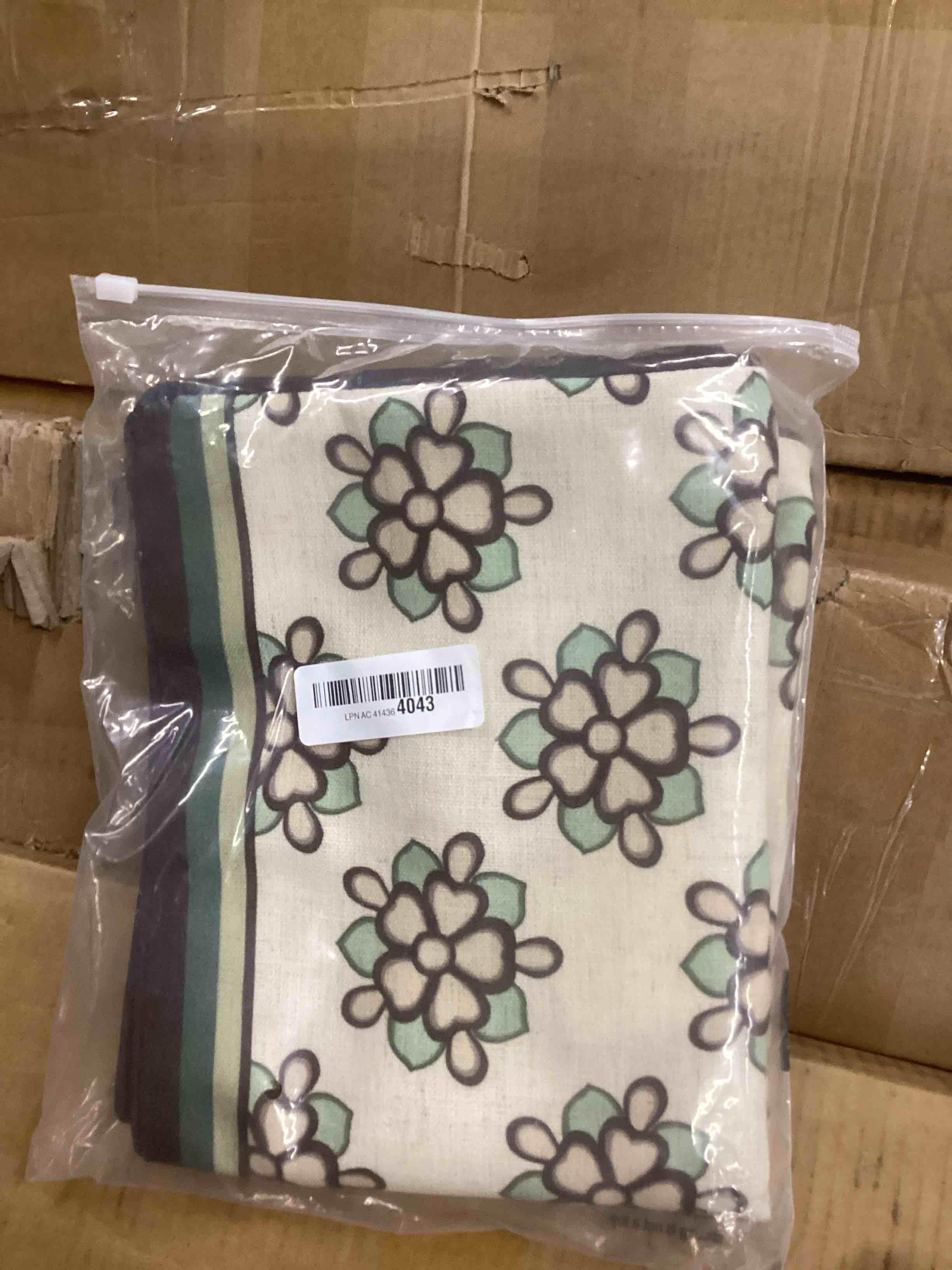 https://s3.amazonaws.com/lotting-images-prod/bidfta/TEA3754935_1775487489502.jpeg