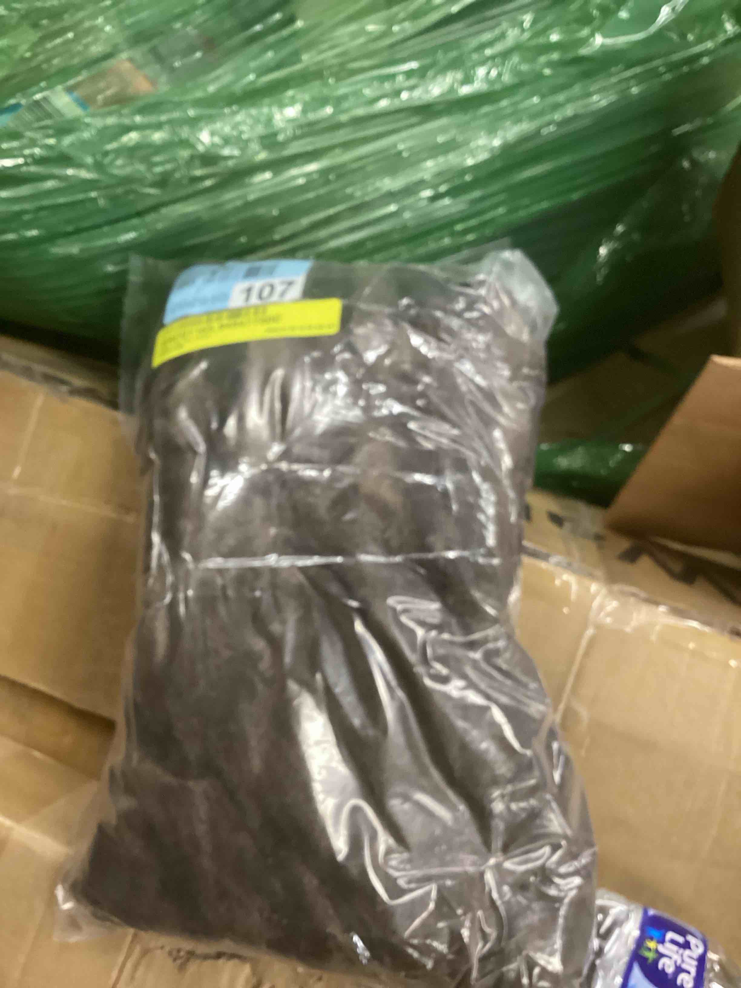 https://s3.amazonaws.com/lotting-images-prod/bidfta/TEA3754943_1775489642592.jpeg