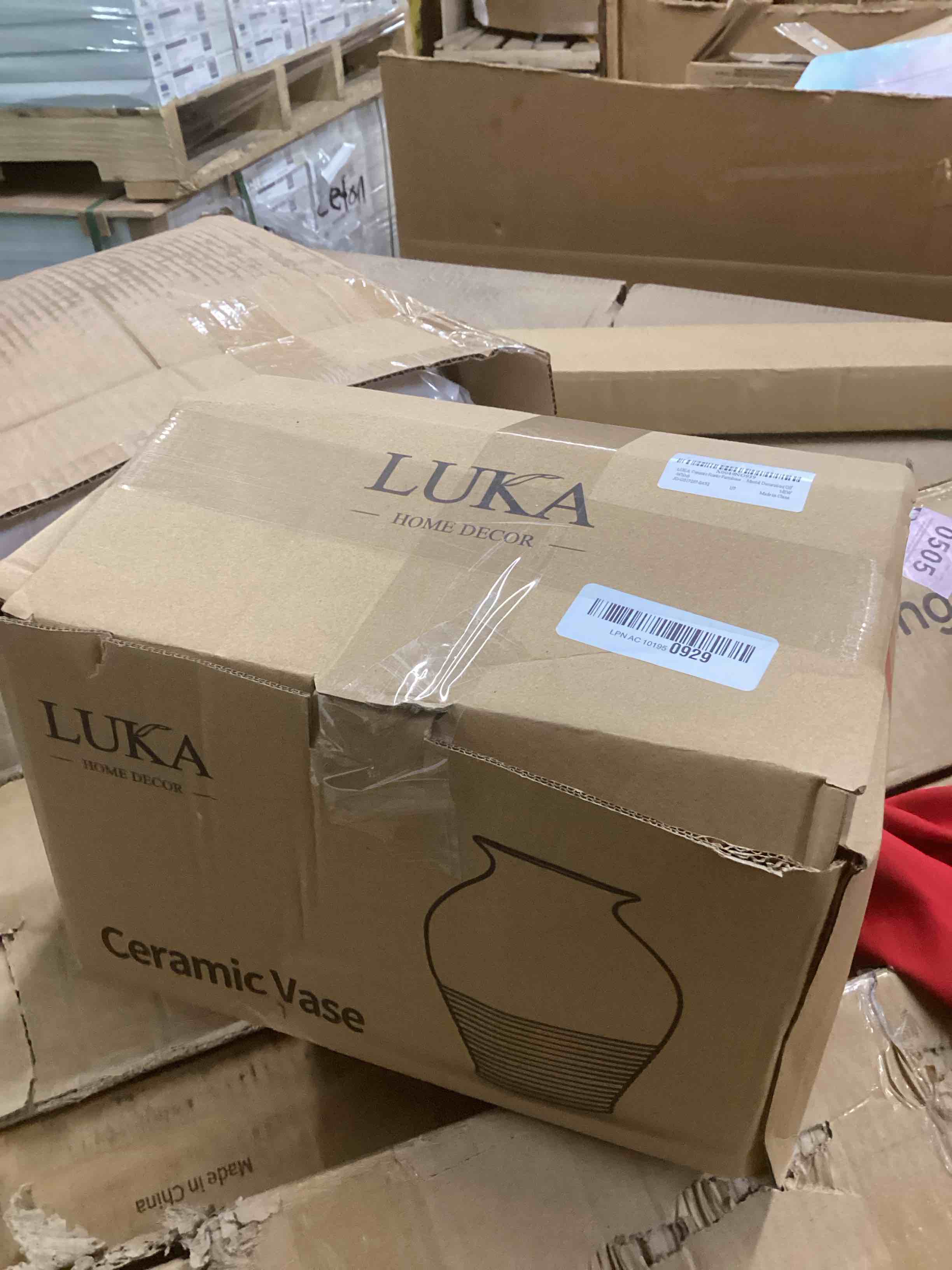 https://s3.amazonaws.com/lotting-images-prod/bidfta/TEA3754951_1775491308487.jpeg