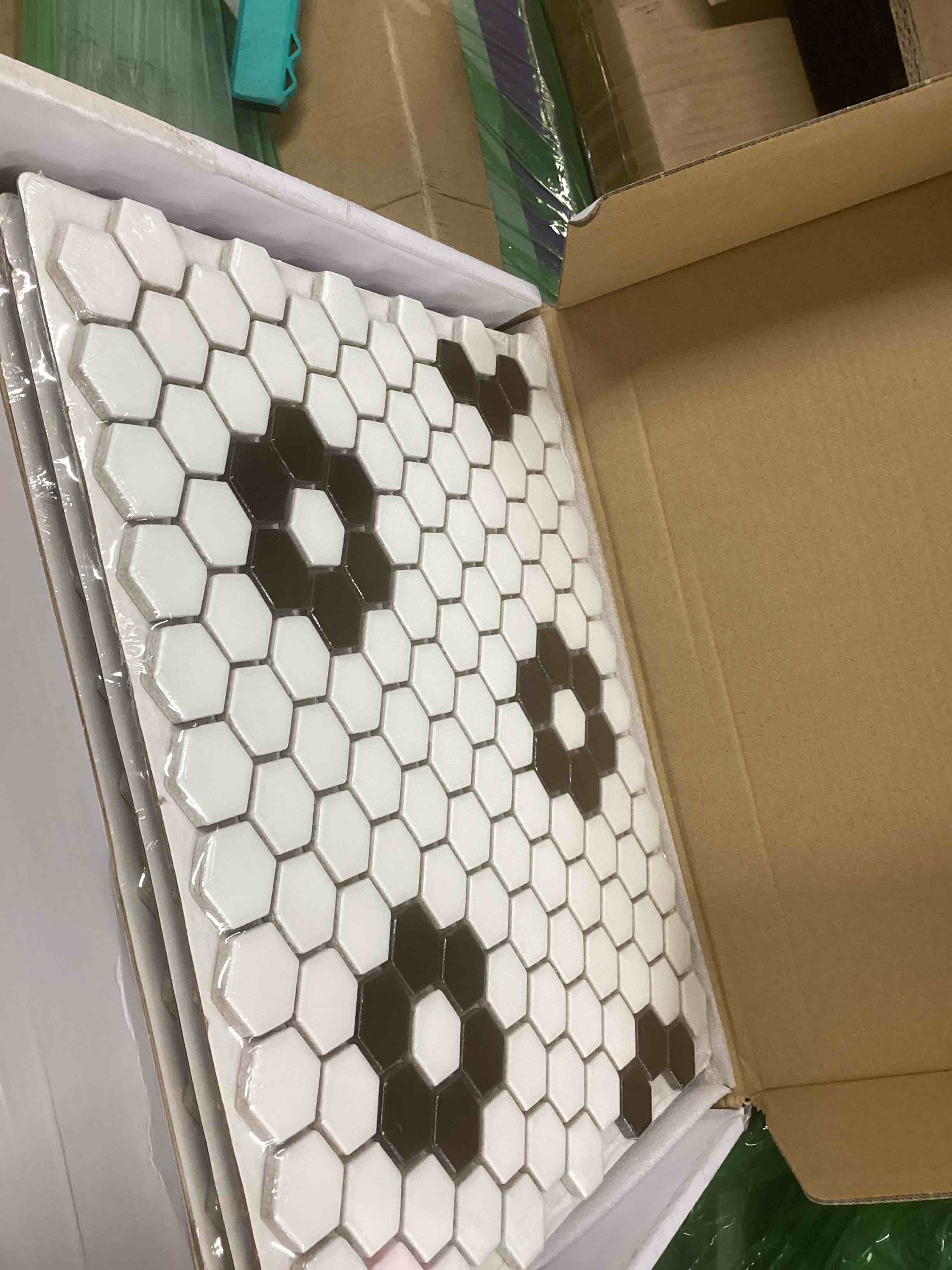 Condition photo showing New/Like New for value series 1á x 1 porcelain honeycomb mosaic wall & floor tile, 12 pieces