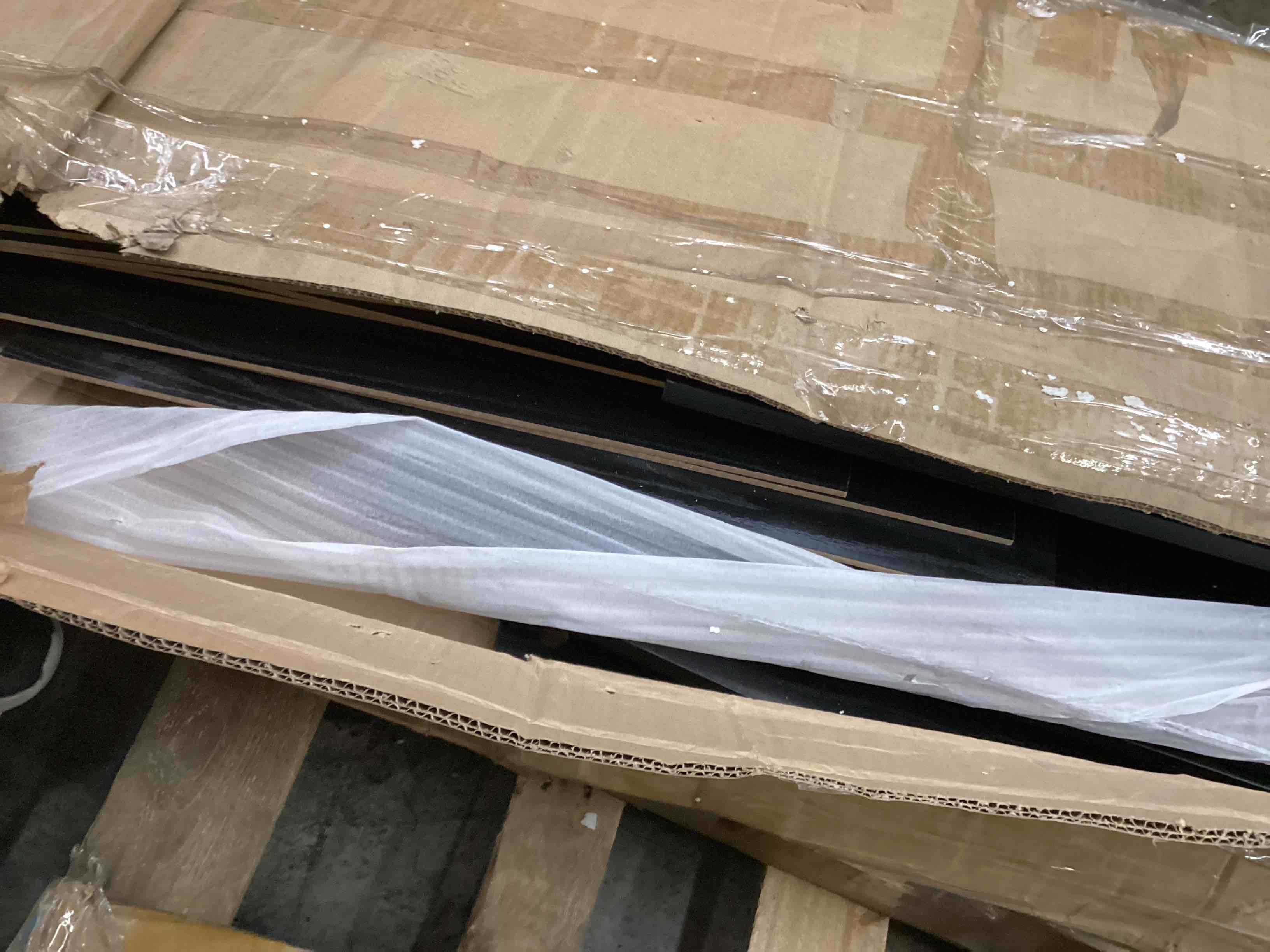 https://s3.amazonaws.com/lotting-images-prod/bidfta/TEA3755080_1775587023584.jpeg