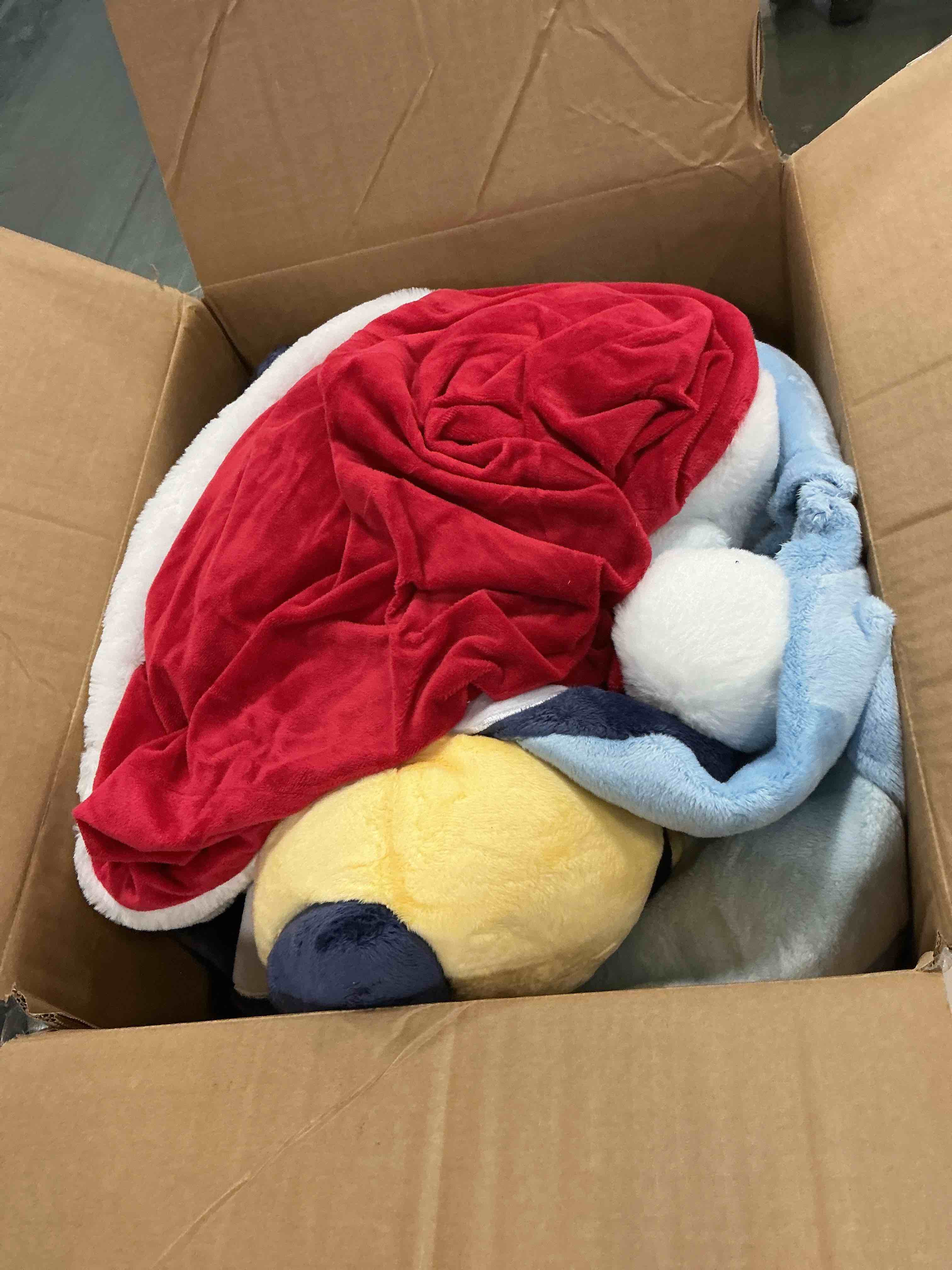 Condition photo showing As Is for 4 FT ANIMATED MUSICAL BLUEY CHRISTMAS PROP ANIMATRONIC