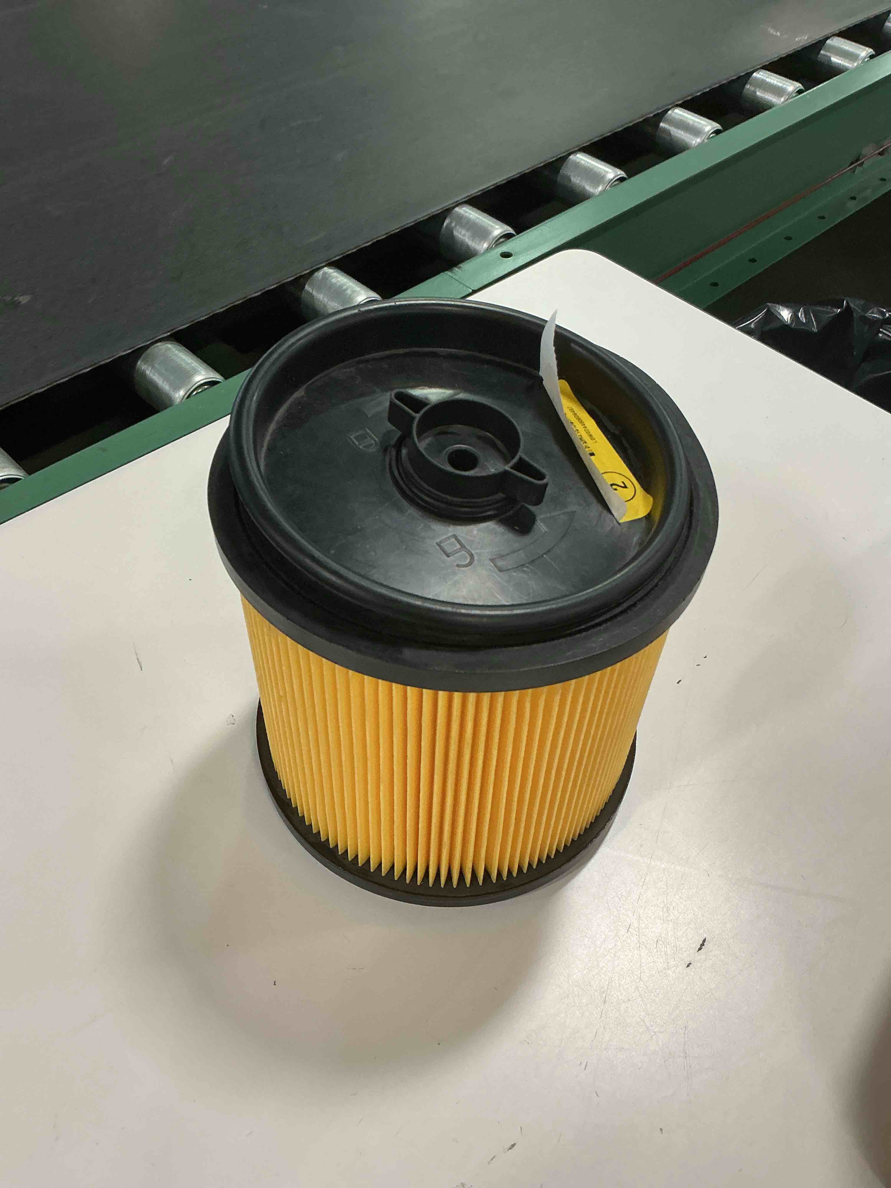 Condition photo showing As Is for 1 PACK Amigriki standard cartridge vacuum HEPA filter CMXEVCVVCFSCM compatible with CRAFTSMAN Vacuum cleaner 5-20 GAL 19-75L(YELLOW) CMXEVCVVJHI6I2A,CMXEVCVVBVA1612, 1364502,1364503