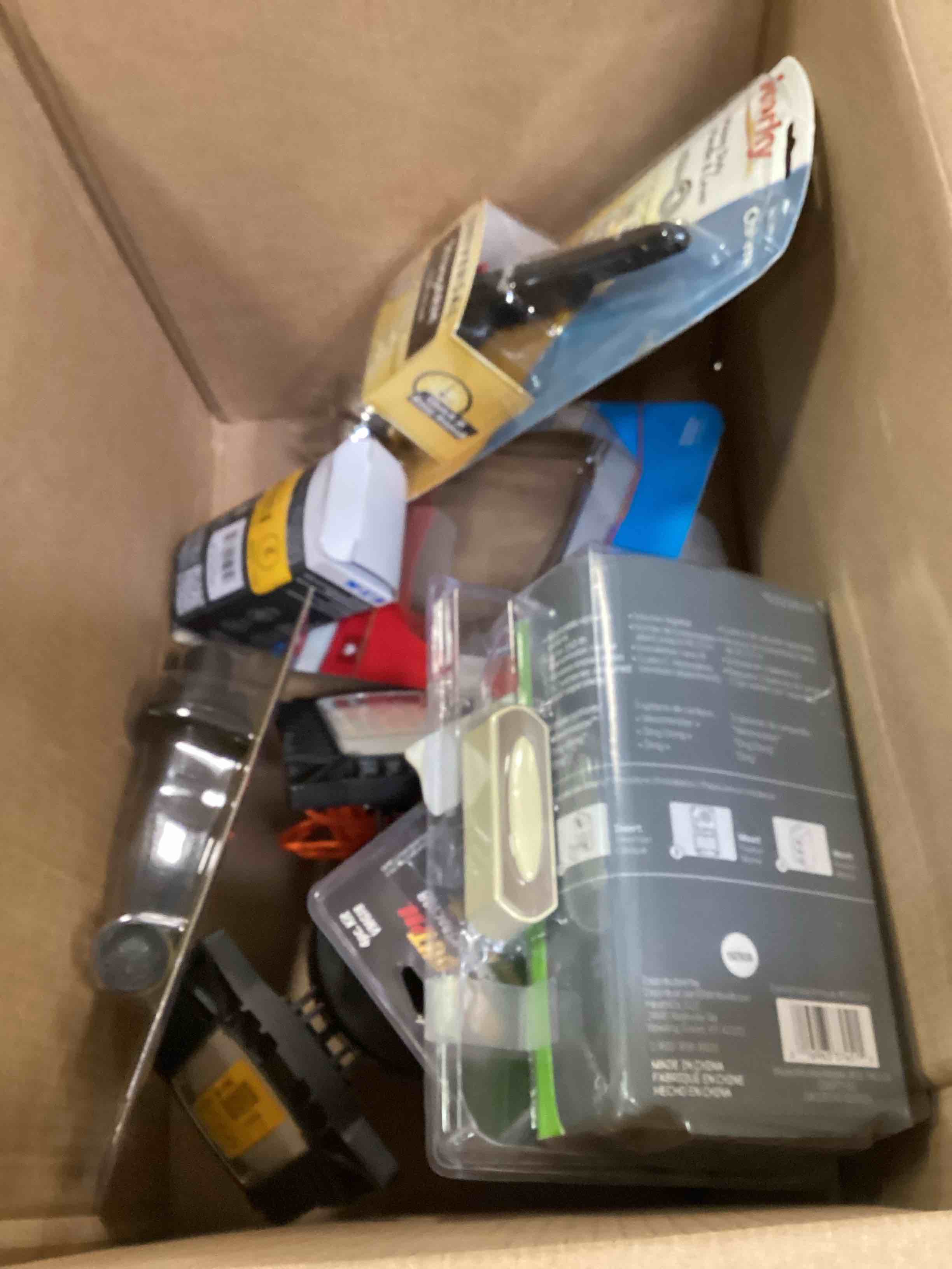 Assorted Home Improvement Lot (Small Tools, Screw, Home Accessories, etc.)