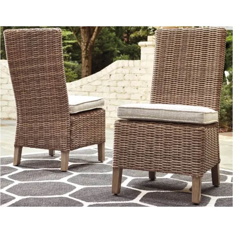 Condition photo showing New/Like New for set of 2 beachcroft pair chair w/cushion