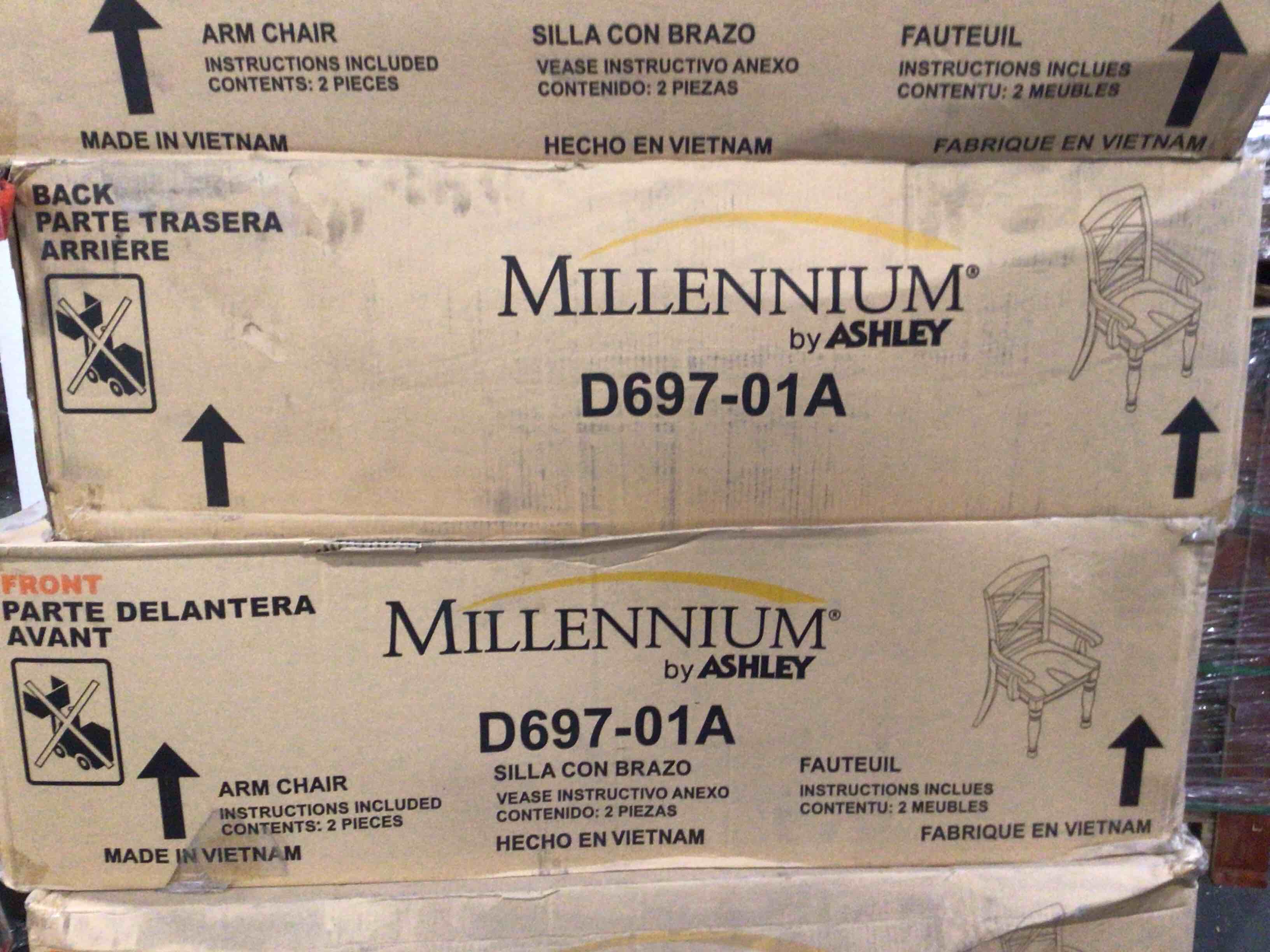 Condition photo showing New/Like New for set of 4 porter dining room arm chair rustic brown