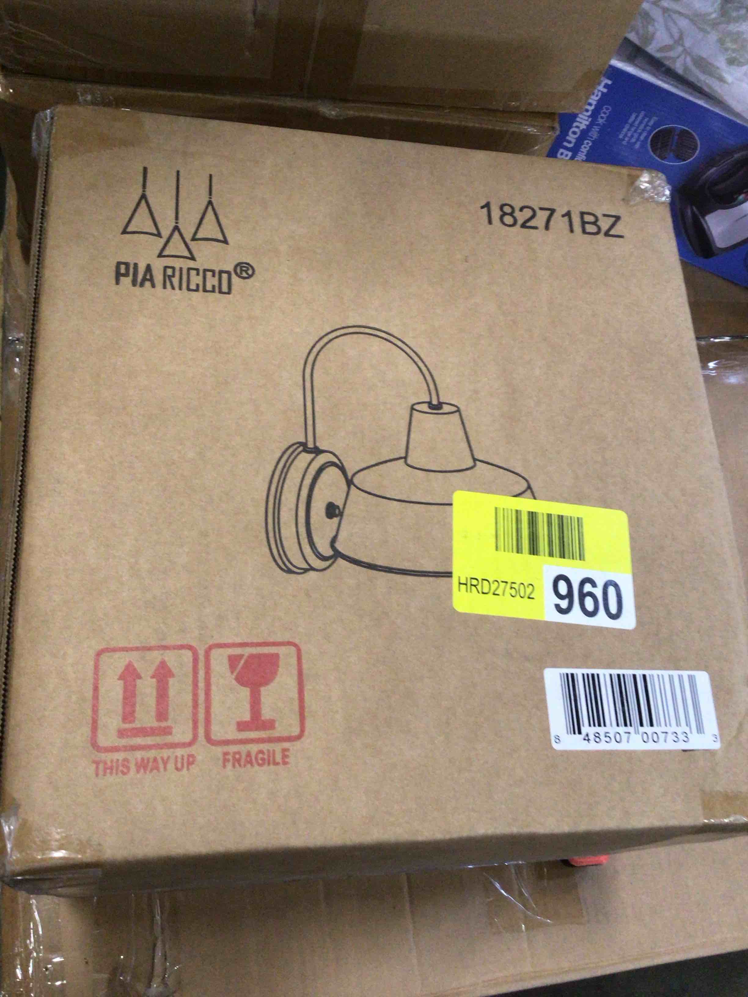 https://s3.amazonaws.com/lotting-images-prod/bidfta/TEA3839402_1778694489559.jpeg