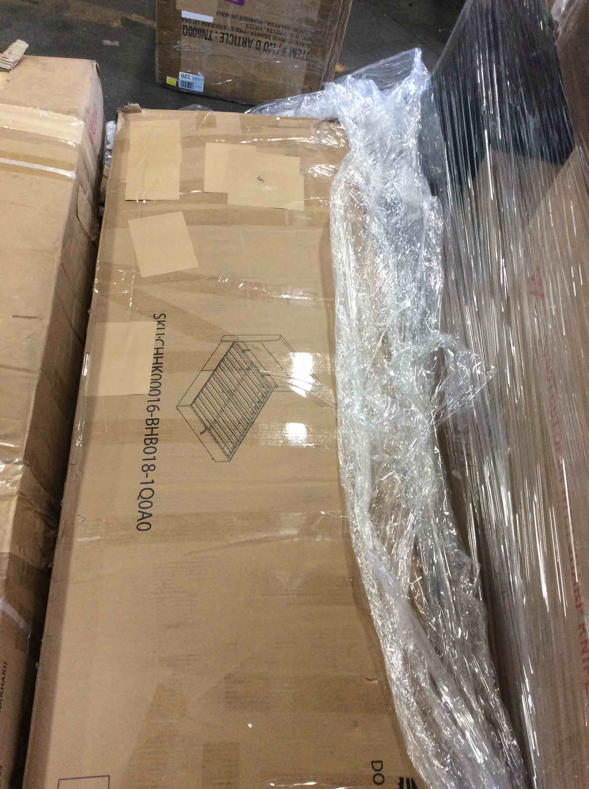 https://s3.amazonaws.com/lotting-images-prod/bidfta/TEA3840693_1781534161981.jpeg