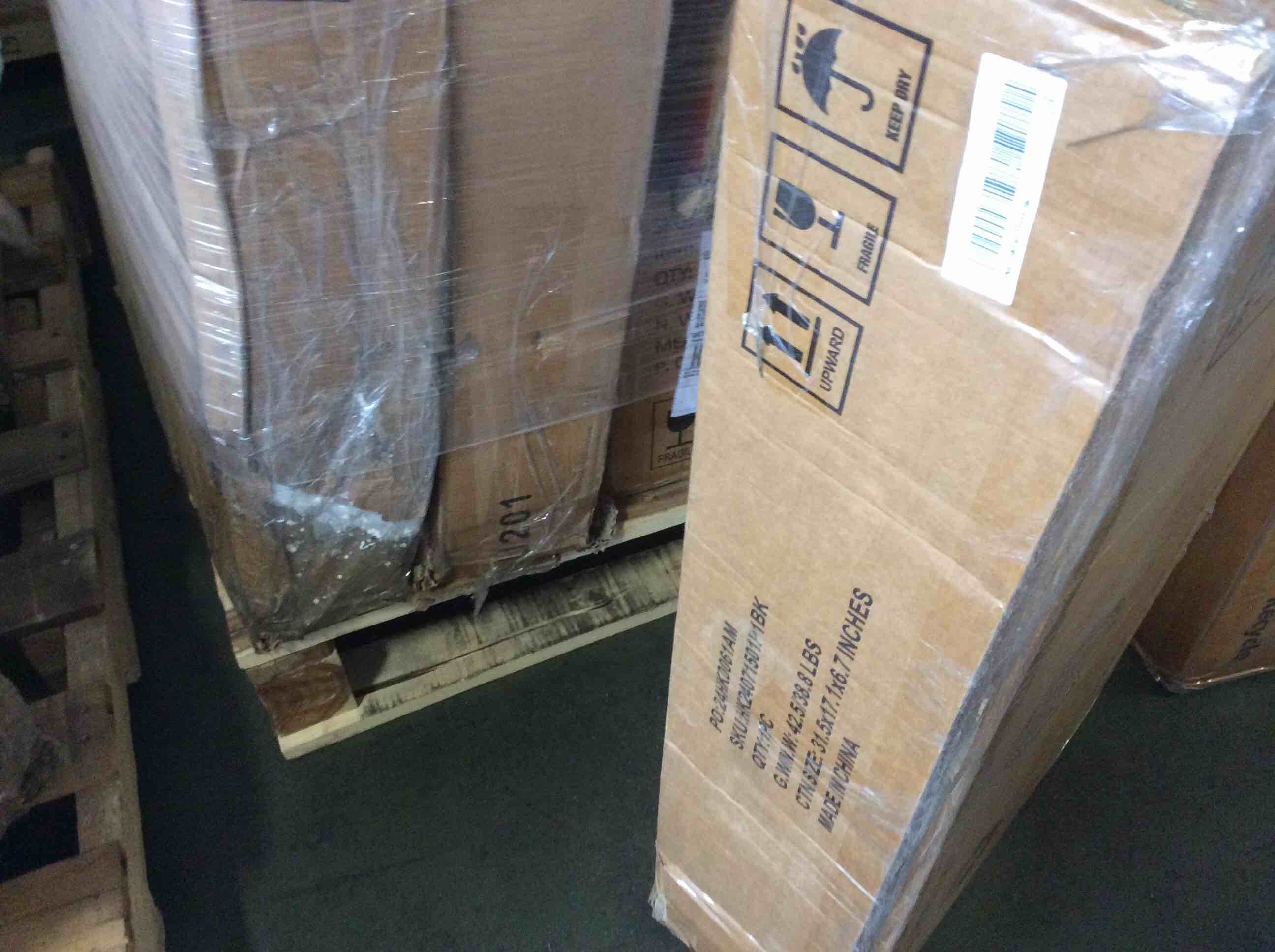 https://s3.amazonaws.com/lotting-images-prod/bidfta/TEA3840700_1781537233128.jpeg