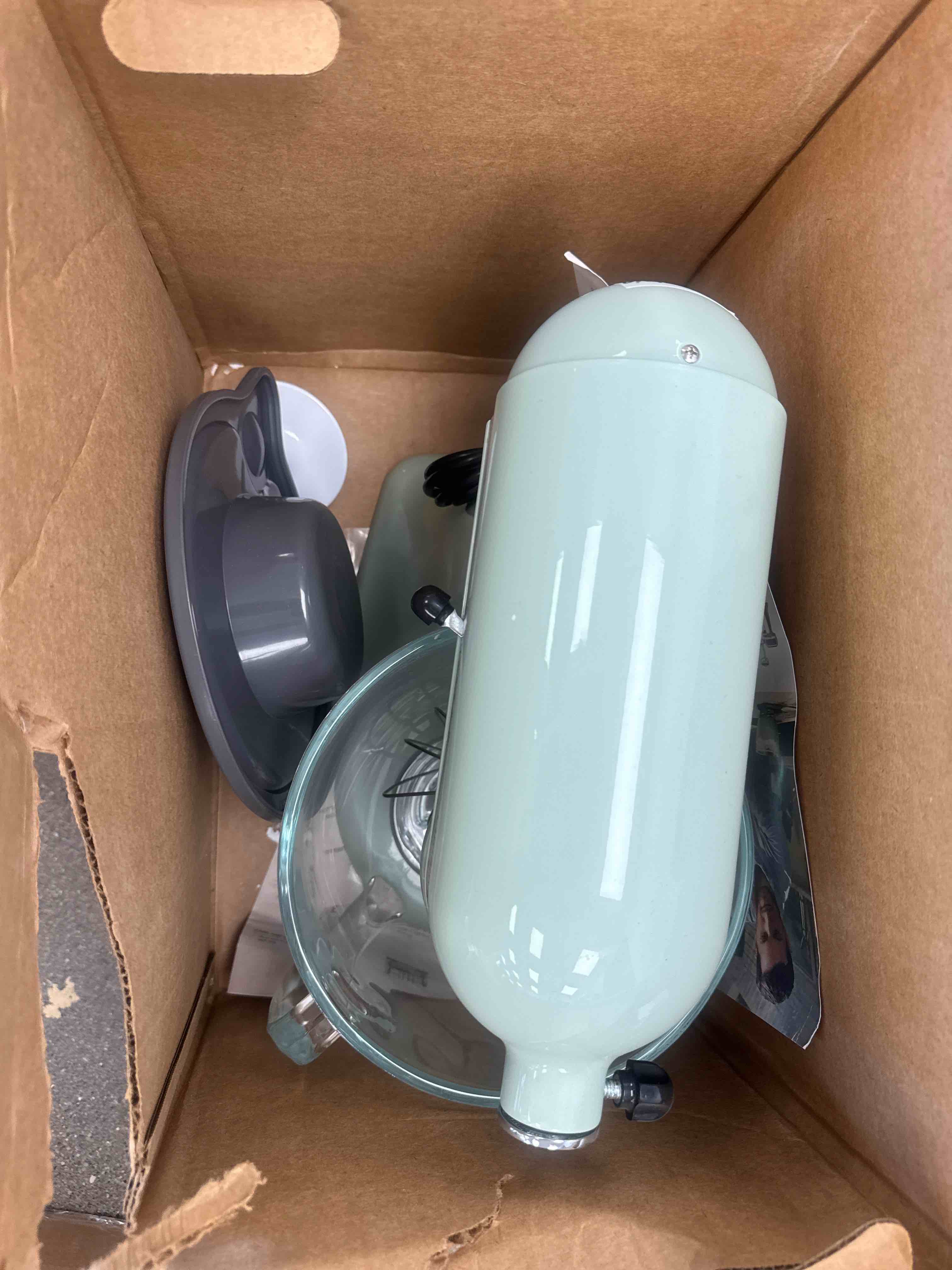 Condition photo showing New/Like New for kitchenaid 5-quart stand mixer with glass bowl and flex edge beater pistachio