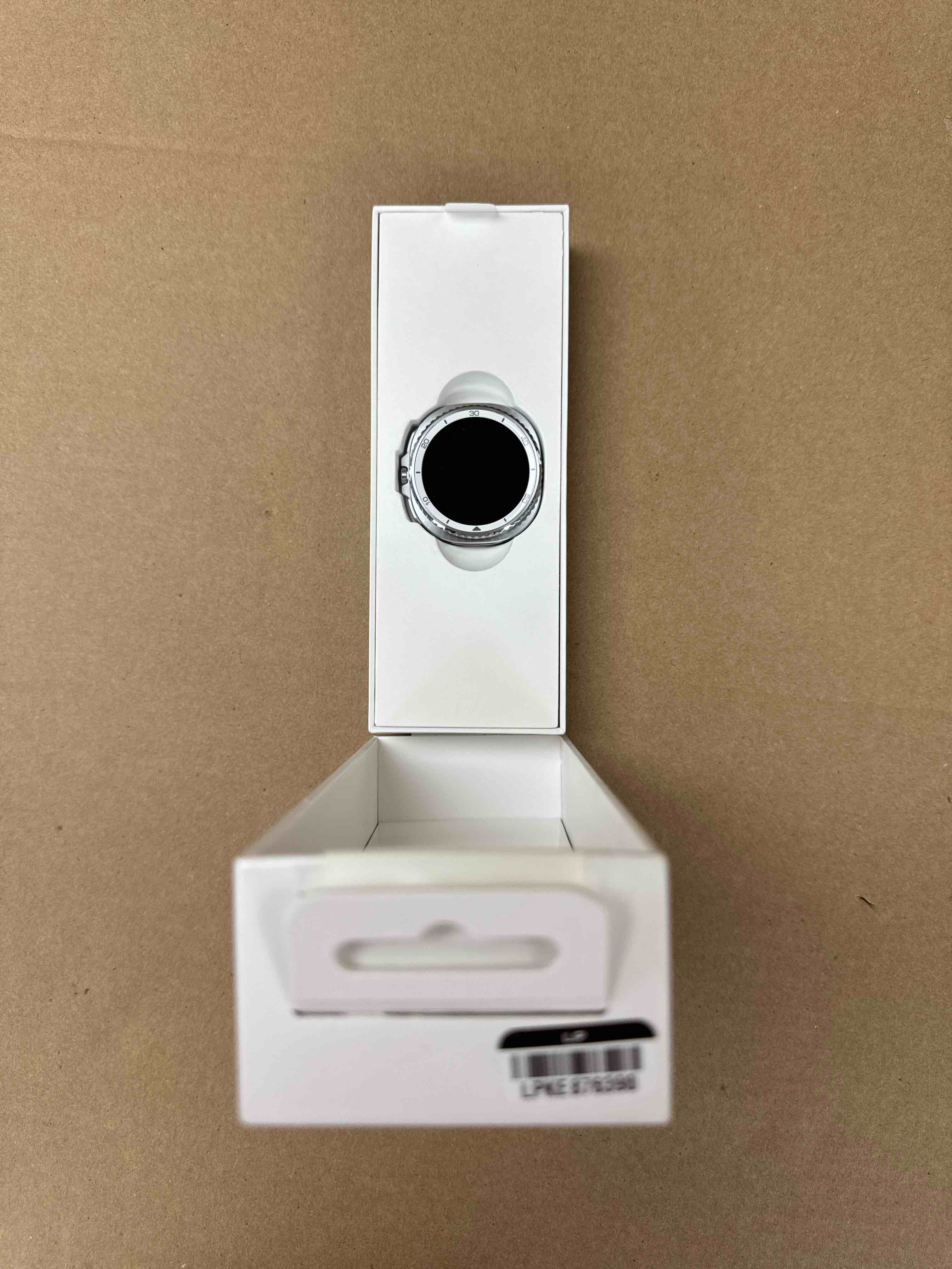 https://s3.amazonaws.com/lotting-images-prod/bidfta/TEA3852792_1778003268922.jpeg