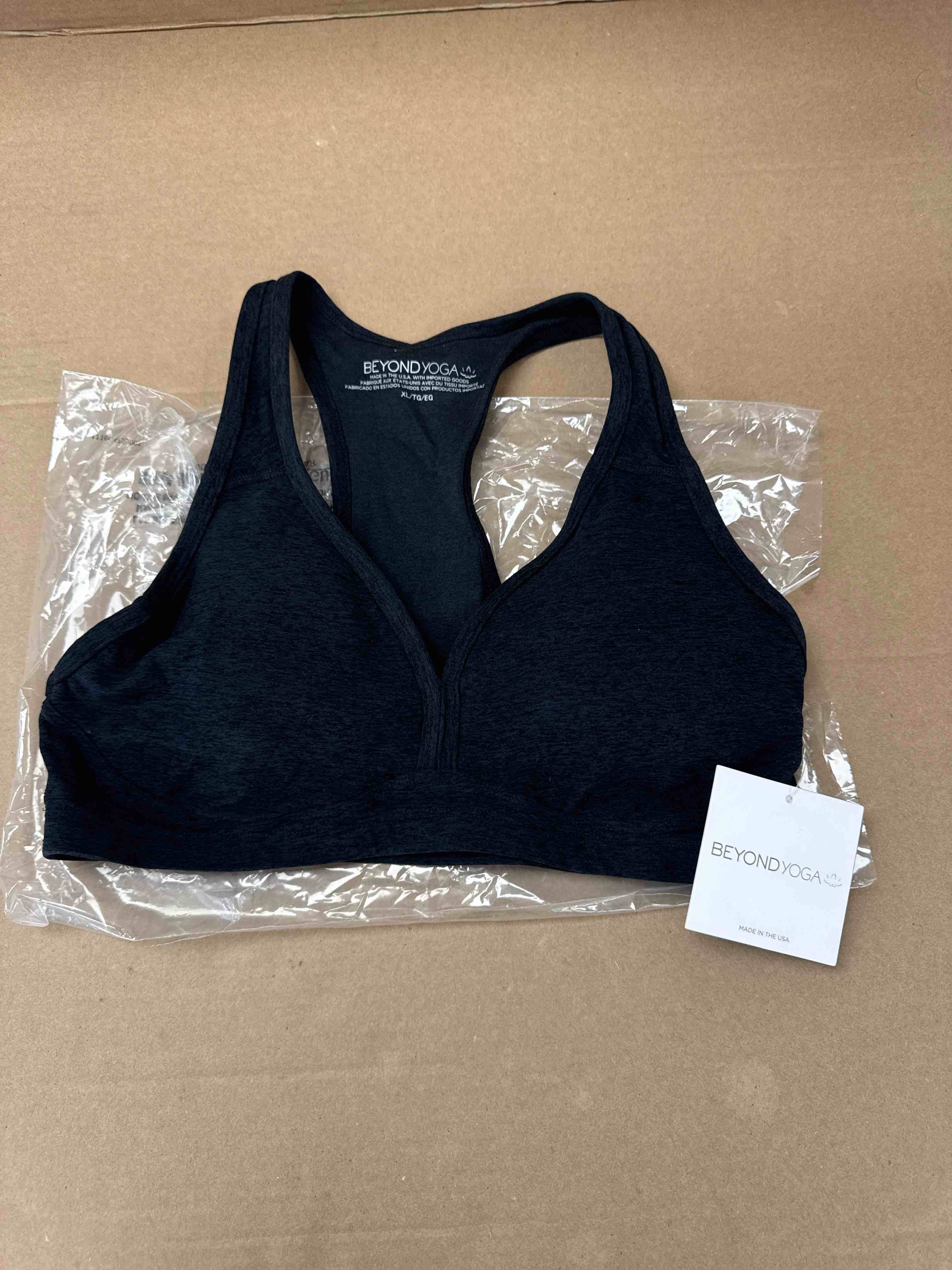 https://s3.amazonaws.com/lotting-images-prod/bidfta/TEA3852889_1778521071463.jpeg