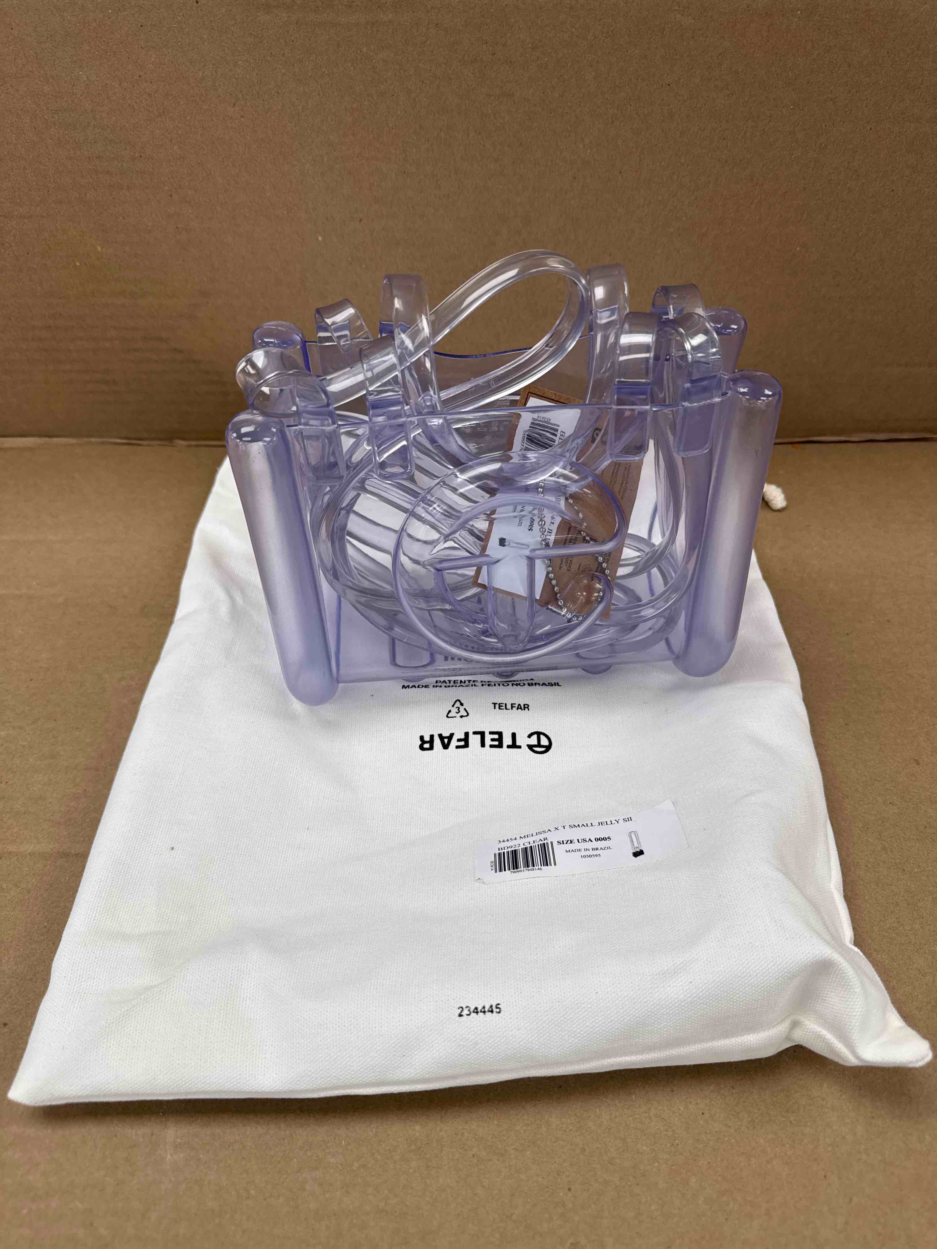 https://s3.amazonaws.com/lotting-images-prod/bidfta/TEA3852992_1779730790790.jpeg