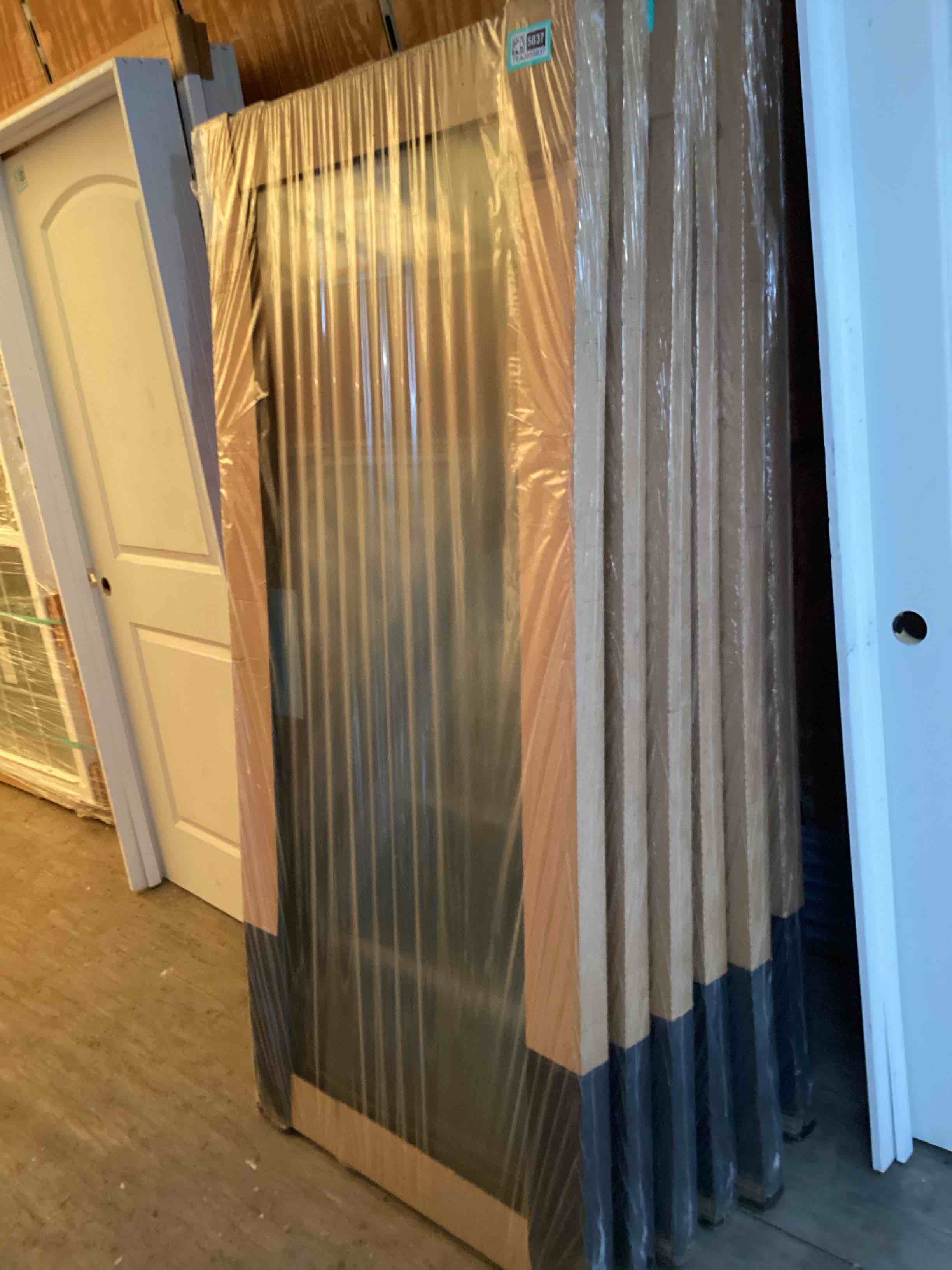 Condition photo showing New/Like New for silver line remember, picture window by anderson