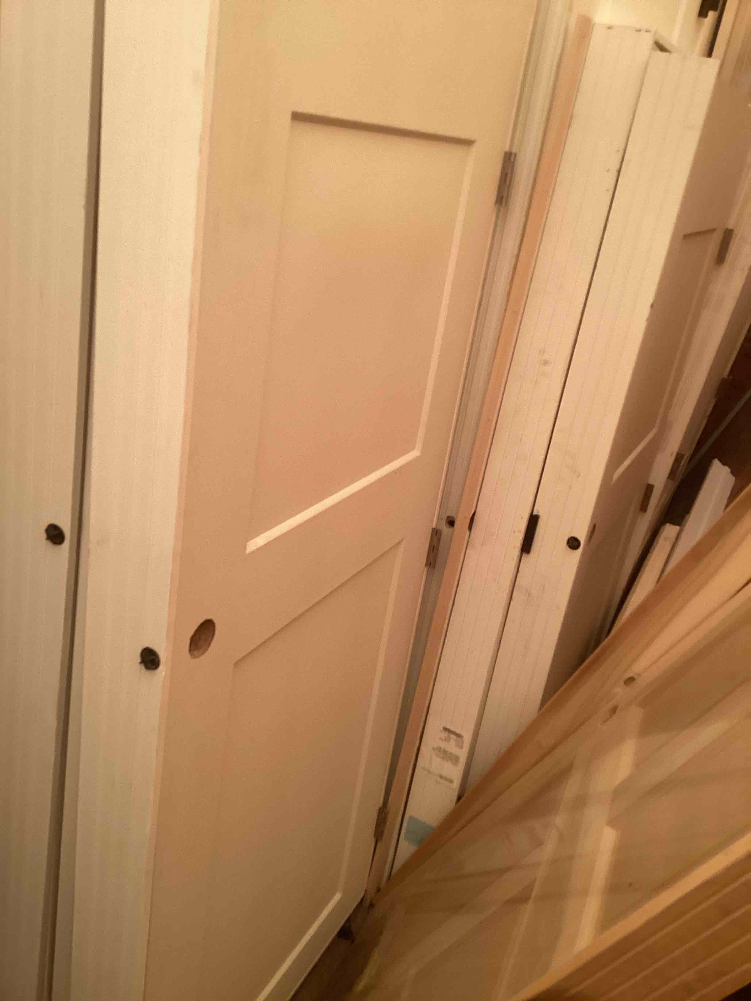 Condition photo showing Good Condition for interior door
