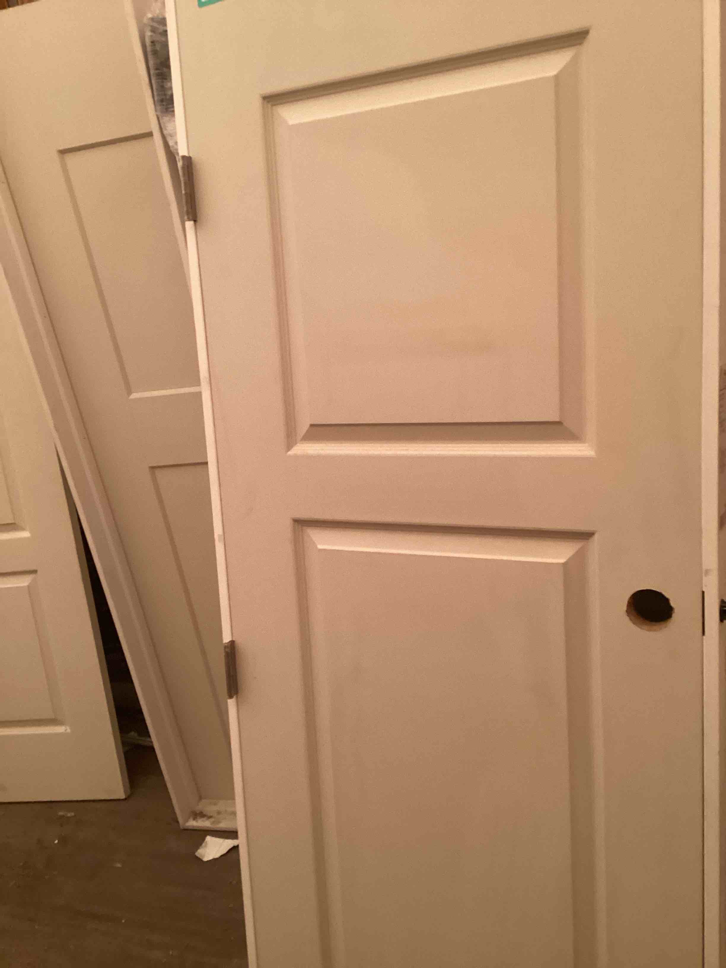 Condition photo showing Good Condition for interior door