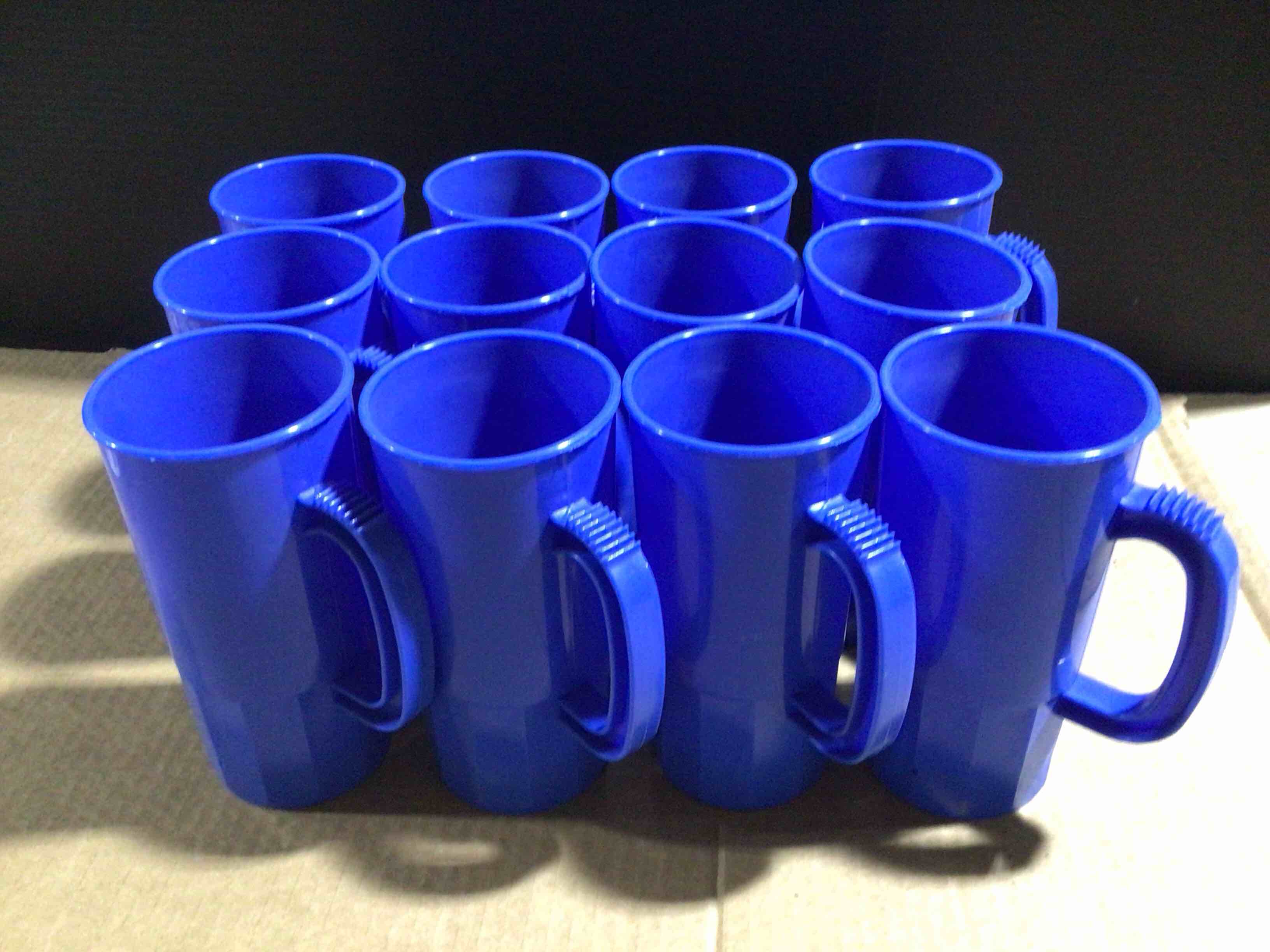 Pack of 12 Blue Plastic Mugs