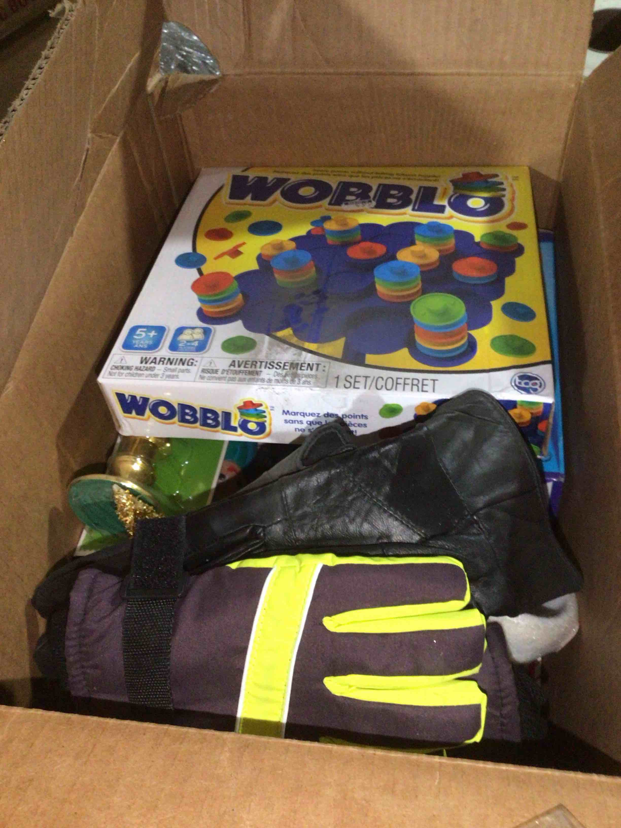 box lot of miscellaneous items