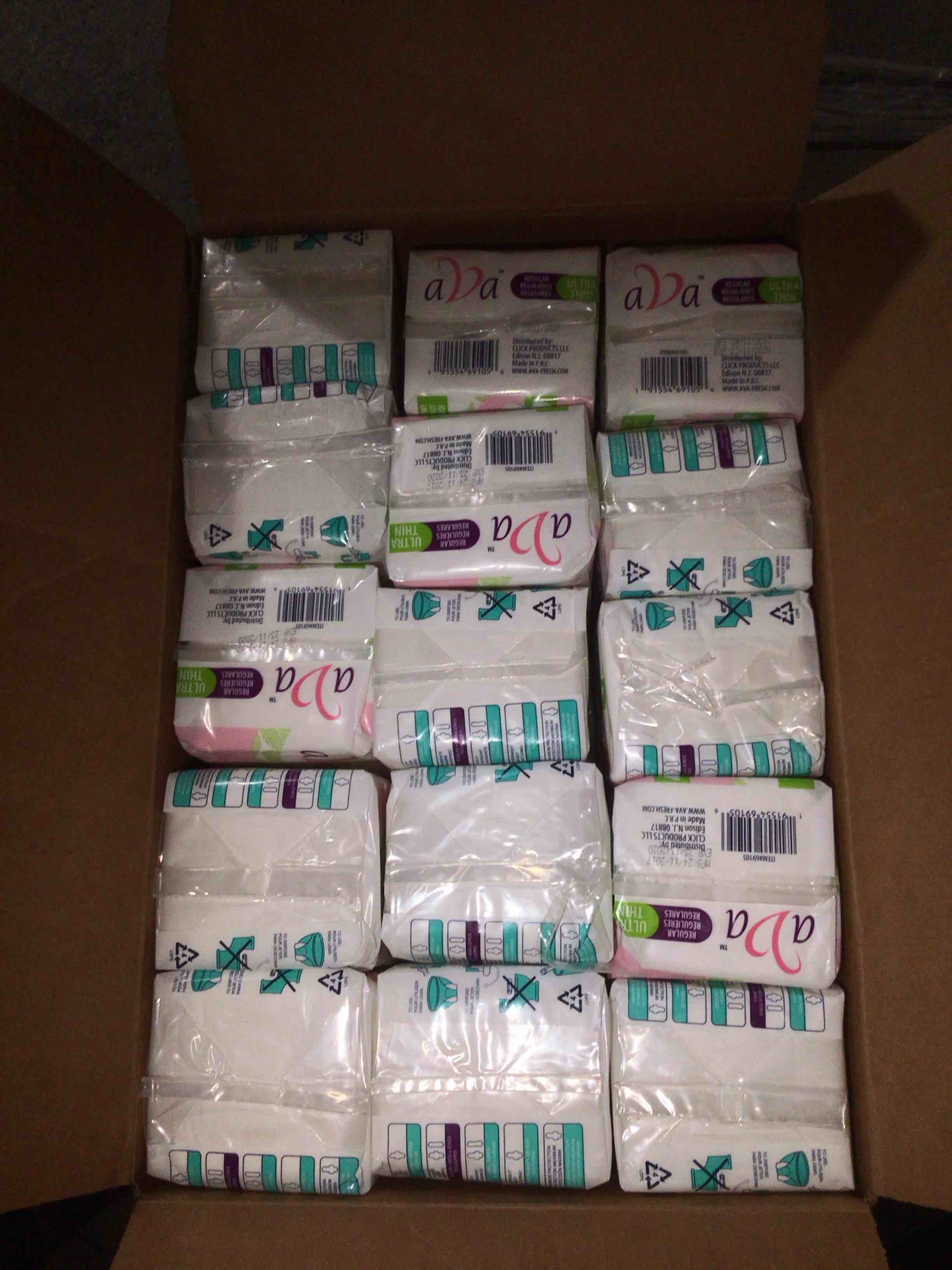 Condition photo showing Good Condition for box lot of miscellaneous items 