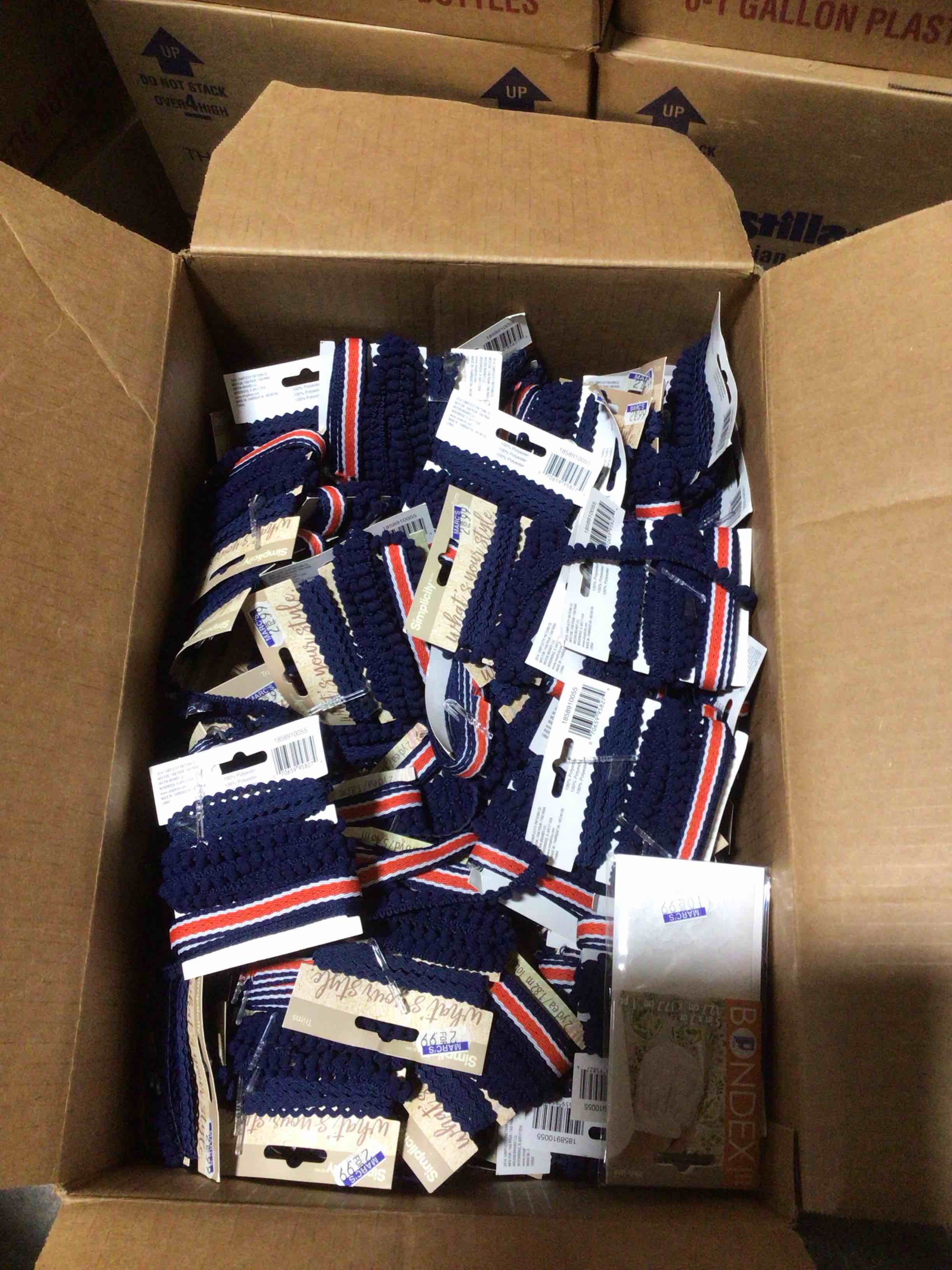 box lot of miscellaneous items 