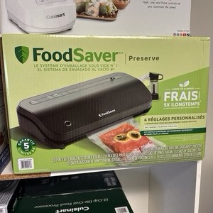 FoodSaver VS2280 Vacuum Sealing System w/ Handheld Sealer, Bags & Roll