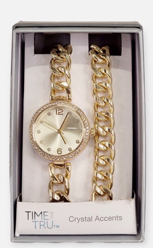 TIME & TRU Crystal Accents Womens Watch & Bracelet Gift Set Gold Tone White